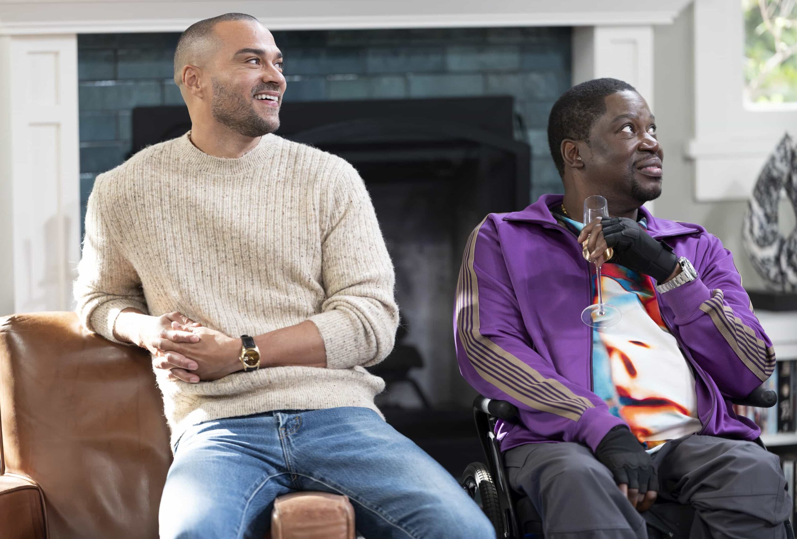 SHIFTING GEARS Season 2 Episode 12 - “Uncle Sam” - Matt is thrilled to show off his military-hero son Sam, but a shift in Sam’s career could finally give Riley a chance to be the golden child. Meanwhile, Andy’s singing hits all the wrong notes for Riley. Jesse Williams and Luke Macfarlane guest star. WEDNESDAY, JAN. 28 (8:00-8:30 p.m. EST) on ABC. (Disney/Raymond Liu) 
JESSE WILLIAMS, DARYL "CHILL" MITCHELL