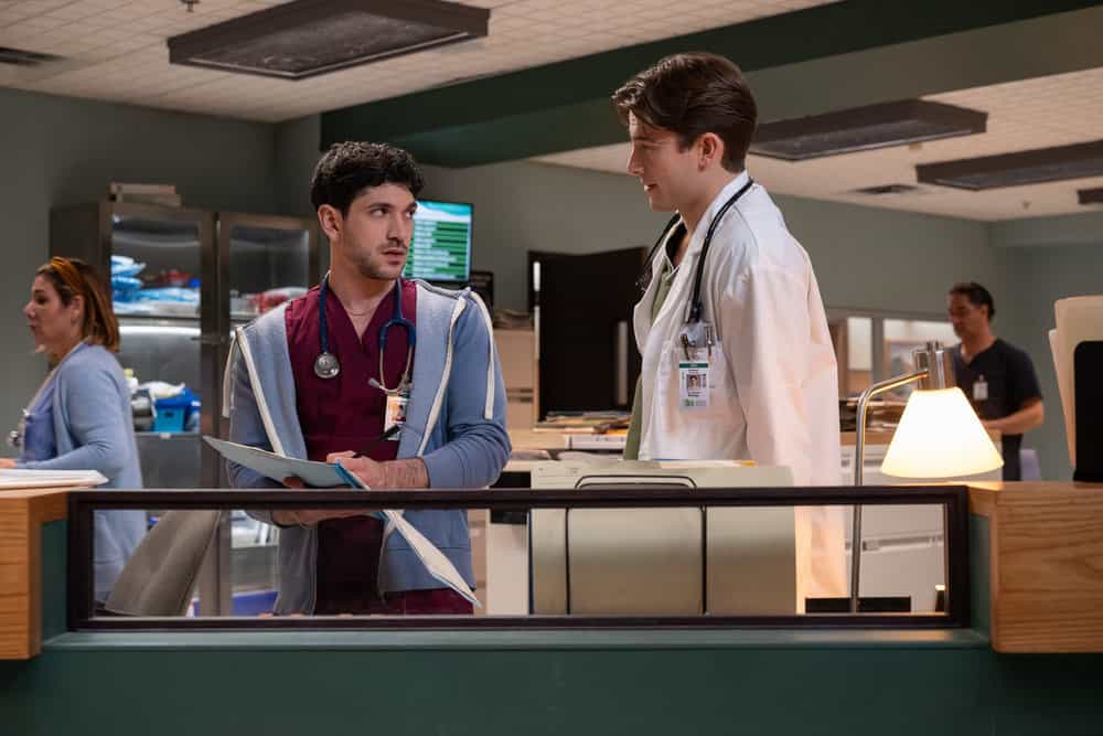 BRILLIANT MINDS -- "The Invisible Man" Episode 214 -- Pictured: (l-r) Al Calderon as Nurse Nico Silva, Brian Altemus as Dr. Charlie Porter -- (Photo by: Pief Weyman/NBC)