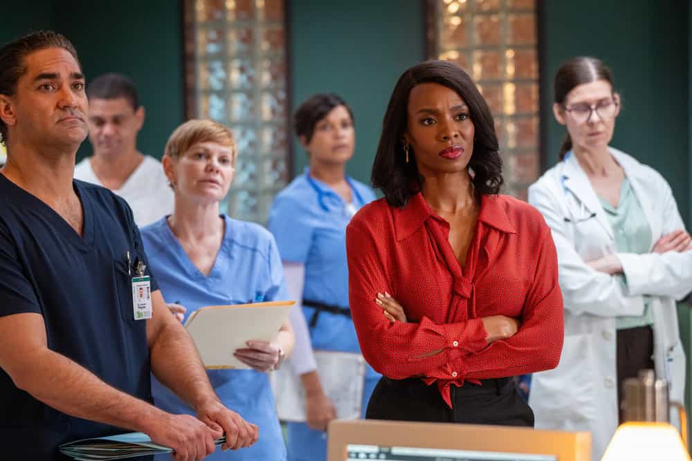 BRILLIANT MINDS Season 2 Episode 14 Image -- "The Invisible Man" Episode 214 -- Pictured: Tamberla Perry as Dr. Carol Pierce -- (Photo by: Pief Weyman/NBC)