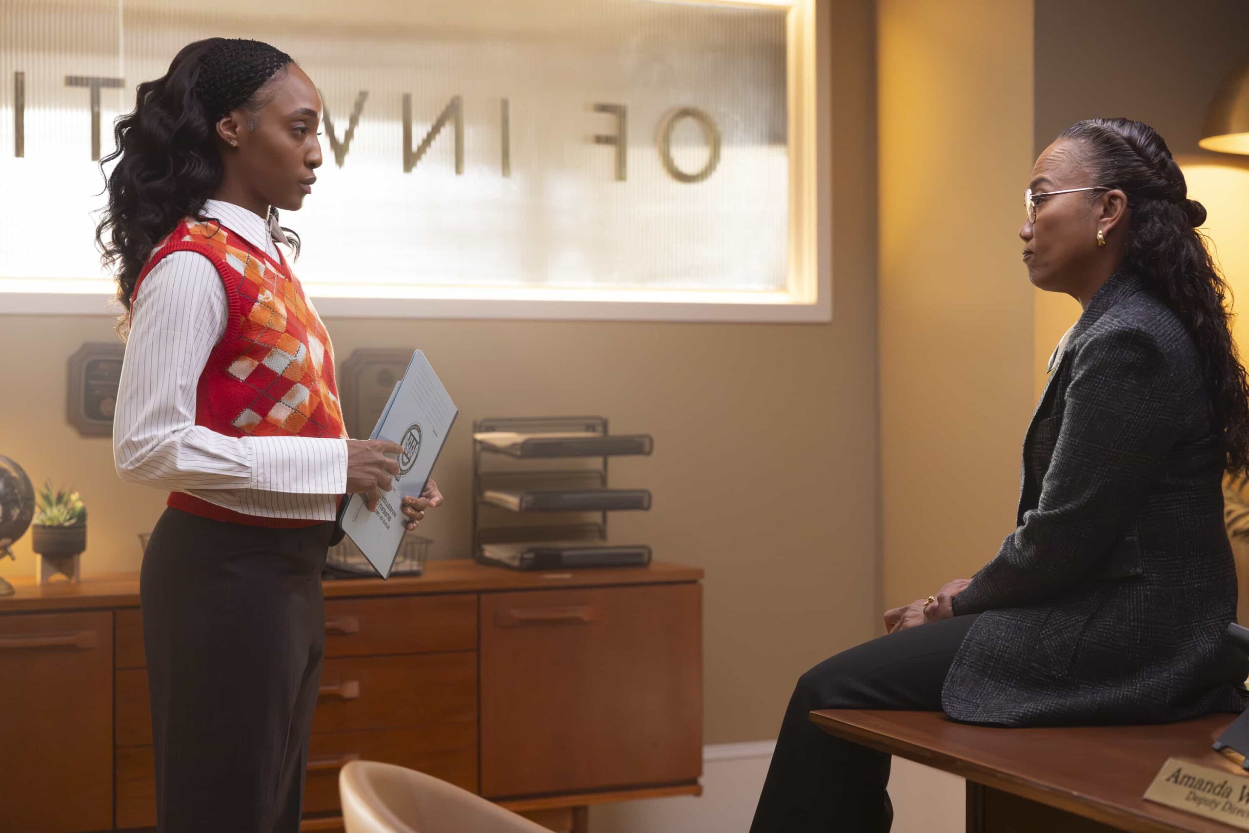 WILL TRENT Season 7 Episode 4 Photo - “CALL PAUL” - A chilling suburban murder pushes Will and Faith into the mind of a meticulous killer. As his empathy edges toward obsession, the return of Paul Campano, his volatile former foster brother, threatens to unravel both the case and Will’s inner balance. TUESDAY, FEB. 17 (8:00-9:00 p.m. EST) on ABC. (Disney/Matt Miller) 
IANTHA RICHARDSON, SONJA SOHN