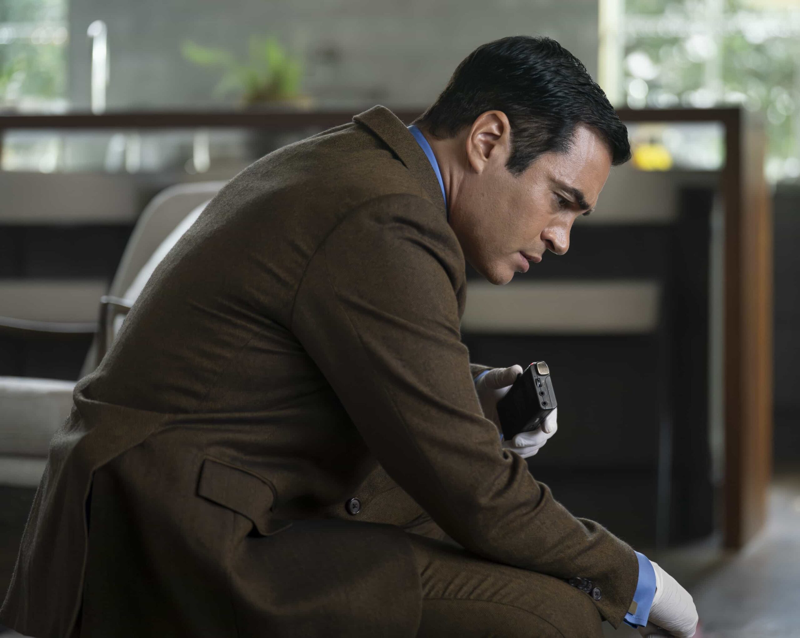 WILL TRENT - “CALL PAUL” - A chilling suburban murder pushes Will and Faith into the mind of a meticulous killer. As his empathy edges toward obsession, the return of Paul Campano, his volatile former foster brother, threatens to unravel both the case and Will’s inner balance. TUESDAY, FEB. 17 (8:00-9:00 p.m. EST) on ABC. (Disney/Daniel Delgado Jr.) 
RAMÓN RODRIGUEZ