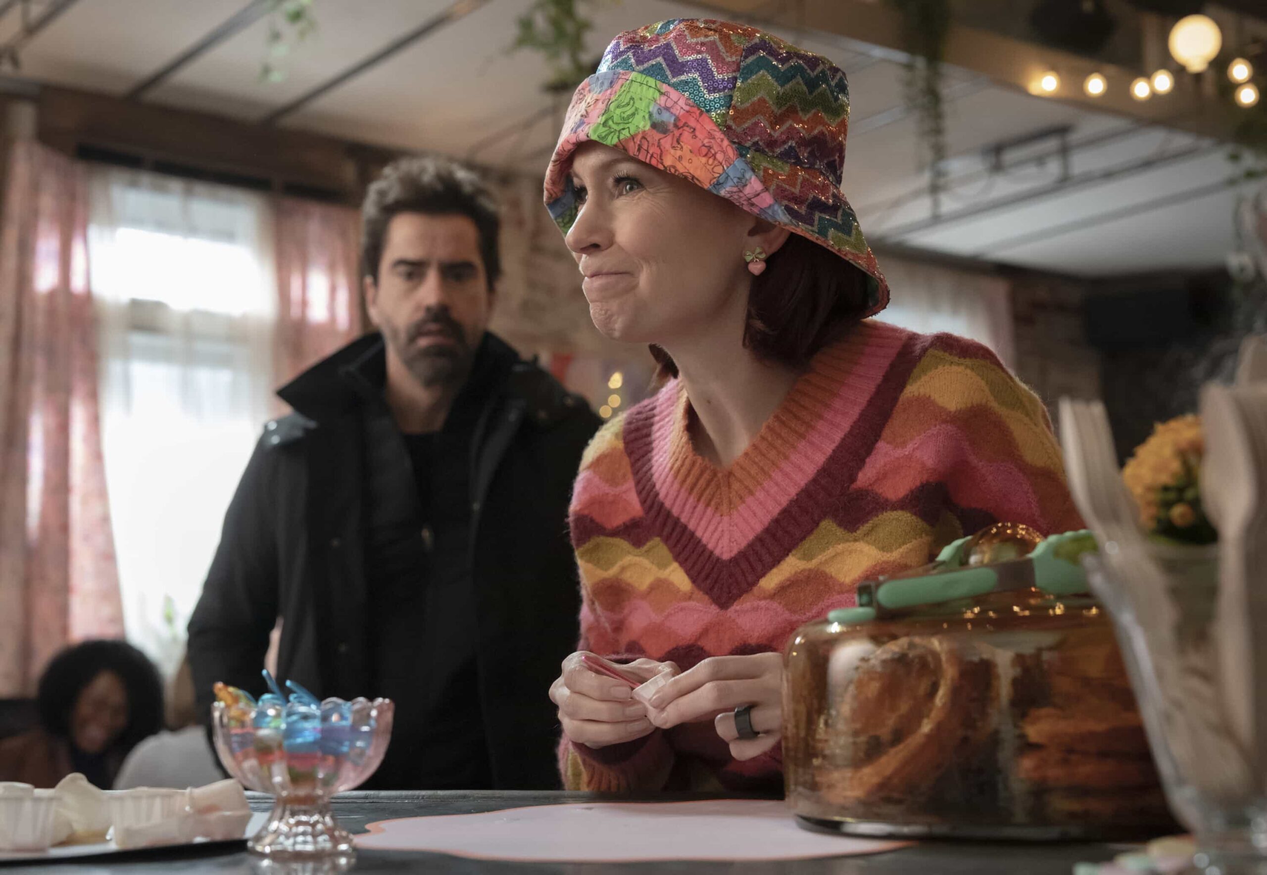 Elsbeth Season 3 Episode 11 Still “Ol’Man Liver” – Elsbeth battles a wealthy biohacker (Hamish Linklater) who will do anything to stay young, including an extreme diet, vigorous exercise, and murder, on ELSBETH, Thursday, Feb. 26 (10:00-11:00 PM, ET/PT) on the CBS Television Network and streaming on Paramount+    Pictured (L-R):  Hamish Linklater as Archer Kopunke, and Carrie Preston as Elsbeth Tascioni  Photo: Michael Parmelee/CBS ©2025 CBS Broadcasting, Inc. All Rights Reserved.