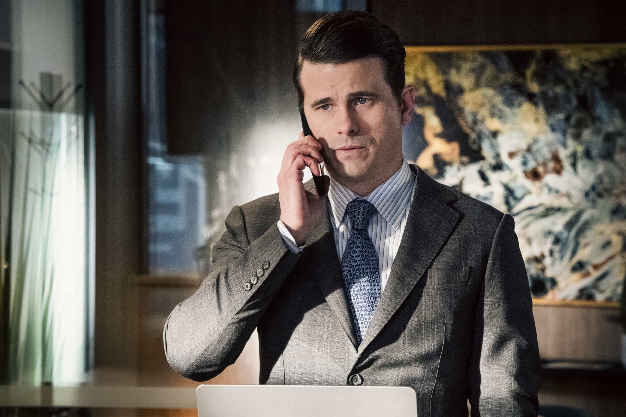 Matlock Season 2 Episode 9 “Collateral” – Olympia and Matty each put together their own collateral for Julian, hoping to regain his trust after he makes a shocking discovery. Meanwhile, an injunction case takes a turn when their client is detained by ICE agents, forcing the team to shift gears to keep him with his family and prevent deportation, on MATLOCK, Thursday, Feb. 26 (9:00-10:00 PM, ET/PT). Pictured: Jason Ritter as “Julian Markston”. Photo: Michael Yarish/CBS ©2025 CBS Broadcasting, Inc. All Rights Reserved.