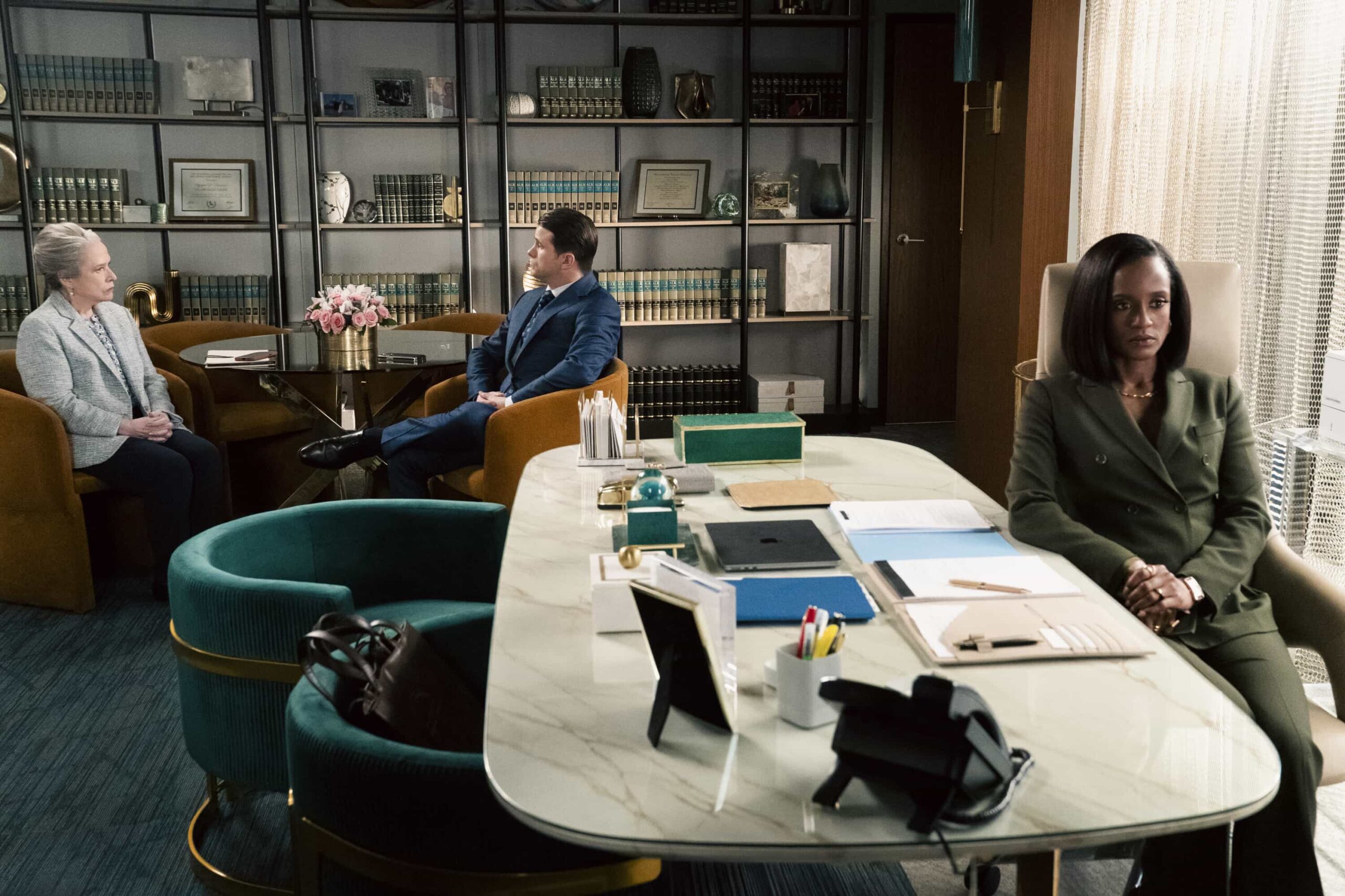 Matlock Season 2 Episode 9 “Collateral” – Olympia and Matty each put together their own collateral for Julian, hoping to regain his trust after he makes a shocking discovery. Meanwhile, an injunction case takes a turn when their client is detained by ICE agents, forcing the team to shift gears to keep him with his family and prevent deportation, on MATLOCK, Thursday, Feb. 26 (9:00-10:00 PM, ET/PT). Pictured (L-R): Kathy Bates as “Madeline Matlock”, Jason Ritter as “Julian Markston”, and Skye P. Marshall as “Olympia Lawrence”. Photo: Michael Yarish/CBS ©2025 CBS Broadcasting, Inc. All Rights Reserved.