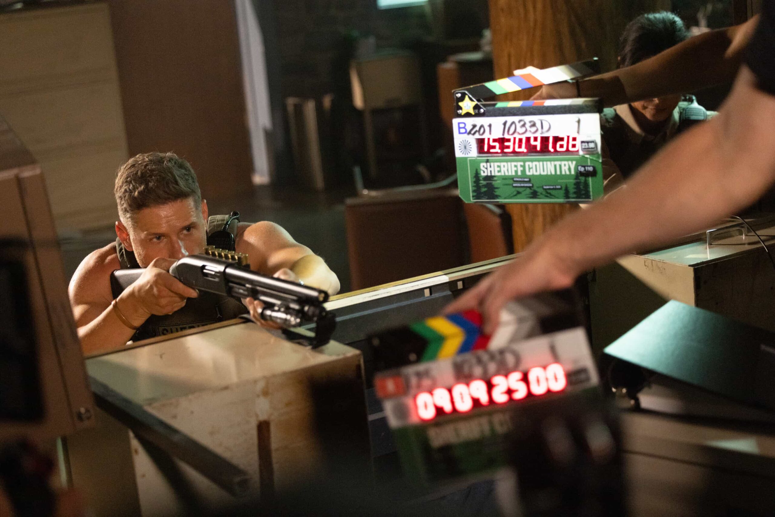 Sheriff Country "Crucible, Part 2" BTS -- Coverage of the CBS Original Series SHERIFF COUNTRY, scheduled to air on the CBS Television Network.  Pictured: Matt Lauria. Photo: Darren Goldstein/CBS ©2025 CBS Broadcasting, Inc. All Rights Reserved.