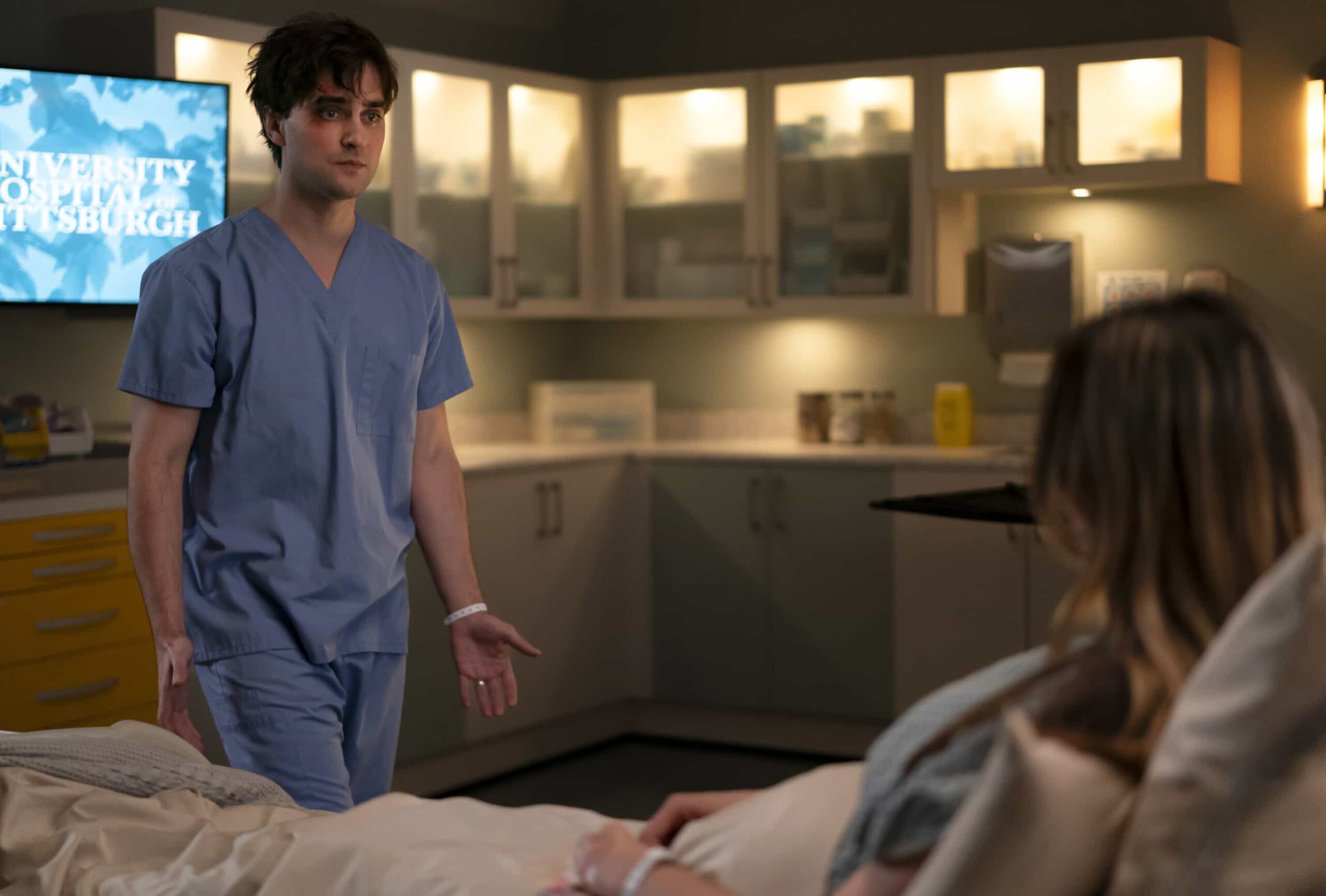 “The Tunnel Under the Elms” – Watson and the fellows race against the clock to save a man and his pregnant wife from a terrifying sinkhole. Meanwhile, Ingrid’s future with her therapy group becomes unclear, on WATSON, Sunday, March 1 (10:00-11:00 PM, ET/PT) on the CBS Television Network, and streaming on Paramount+  Pictured (L-R): Landon Liboiron as Keith Prisuta, and Madeline Zima as Marnie Prisuta  Photo: Colin Bentley/CBS ©2025 CBS Broadcasting, Inc. All Rights Reserved.