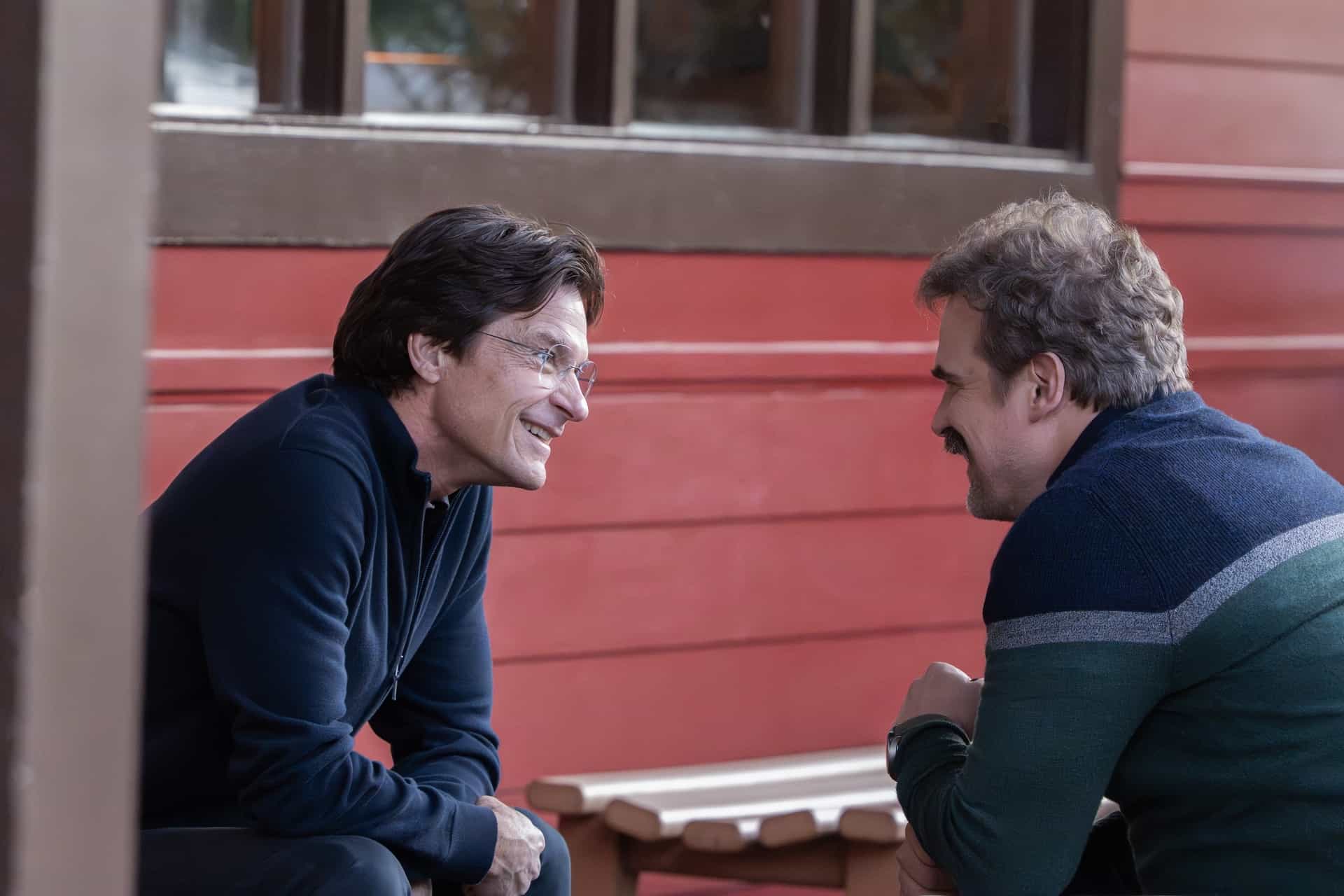 DTF St. Louis Season 1 Episode 1 Photos “Cornhole” 4 Jason Bateman, David Harbour DTF ST. LOUIS Season 1 Episode 1
