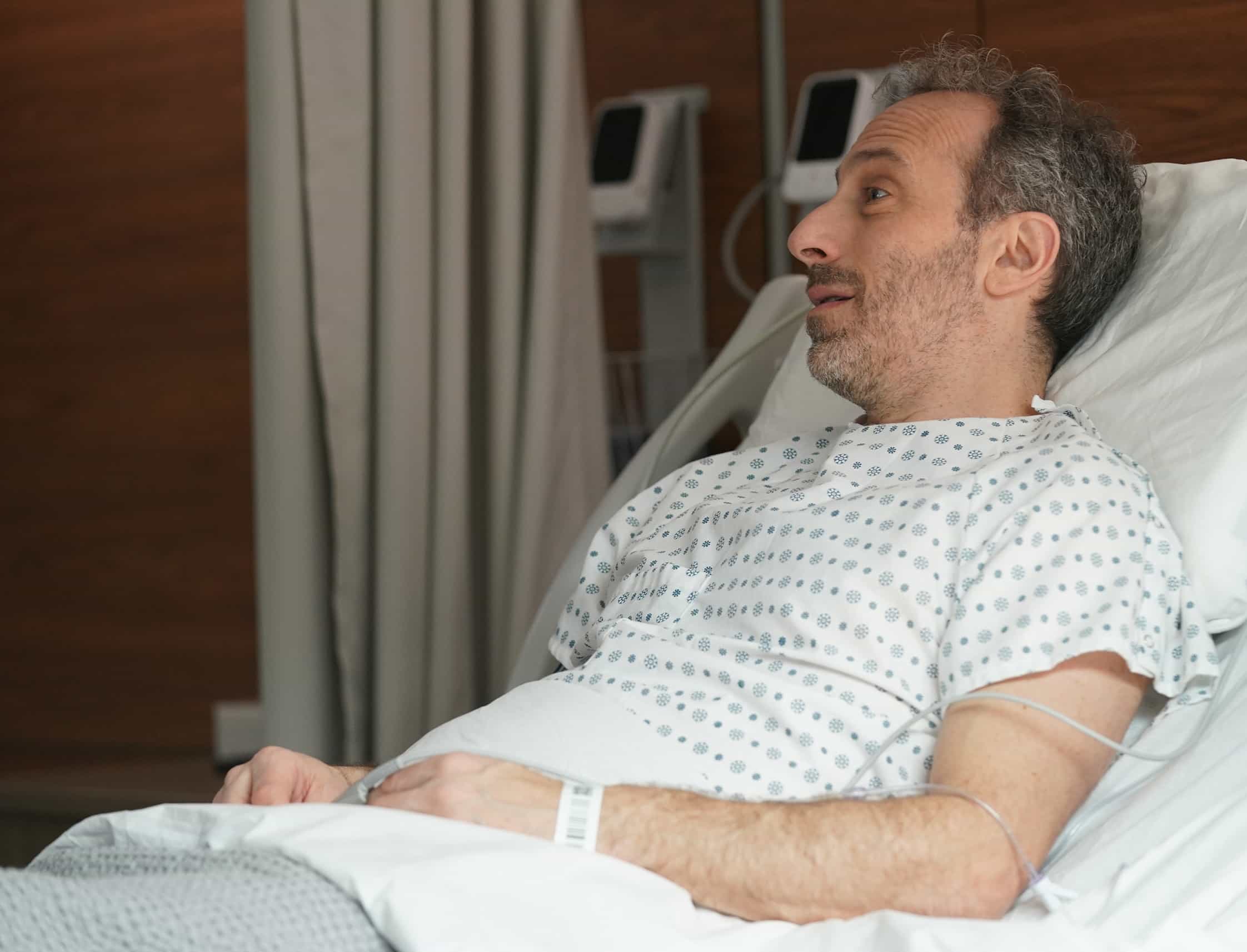 DOC: Peter Grosz in the "Best We Can Do" episode of DOC airing Tuesday, Mar. 3 (9:00-10:00 PM ET/PT) on FOX. CR: John Medland/FOX. ©2026 FOX Media LLC.