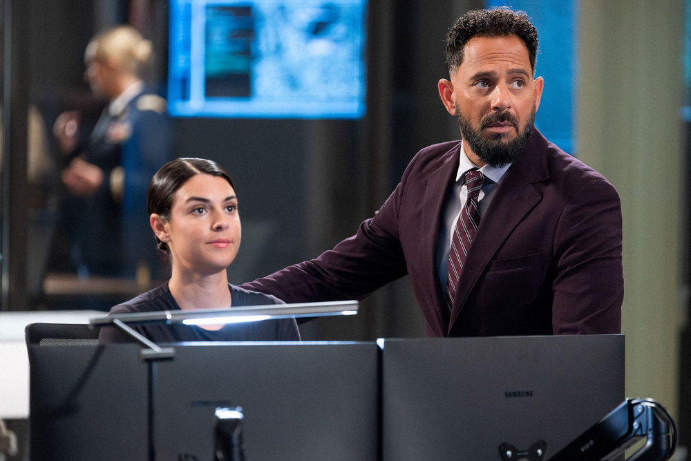 THE HUNTING PARTY -- "Lou Kaplan" Episode 206 -- Pictured: (l-r) Sara Garcia as Jennifer Morales, Patrick Sabongui as Jacob Hassani -- (Photo by: Ralph Bavaro/NBC)