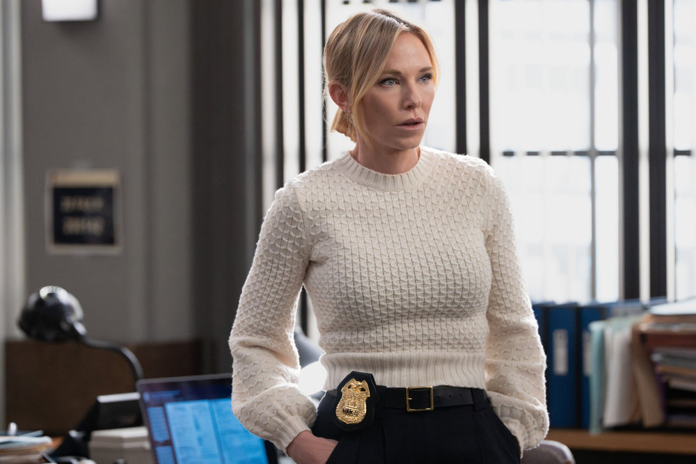 Law & Order SVU Season 27 Episode 14 Picture -- "Frequency" Episode 27014 -- Pictured: Kelli Giddish as Sgt. Amanda Rollins -- (Photo by: Virginia Sherwood/NBC)