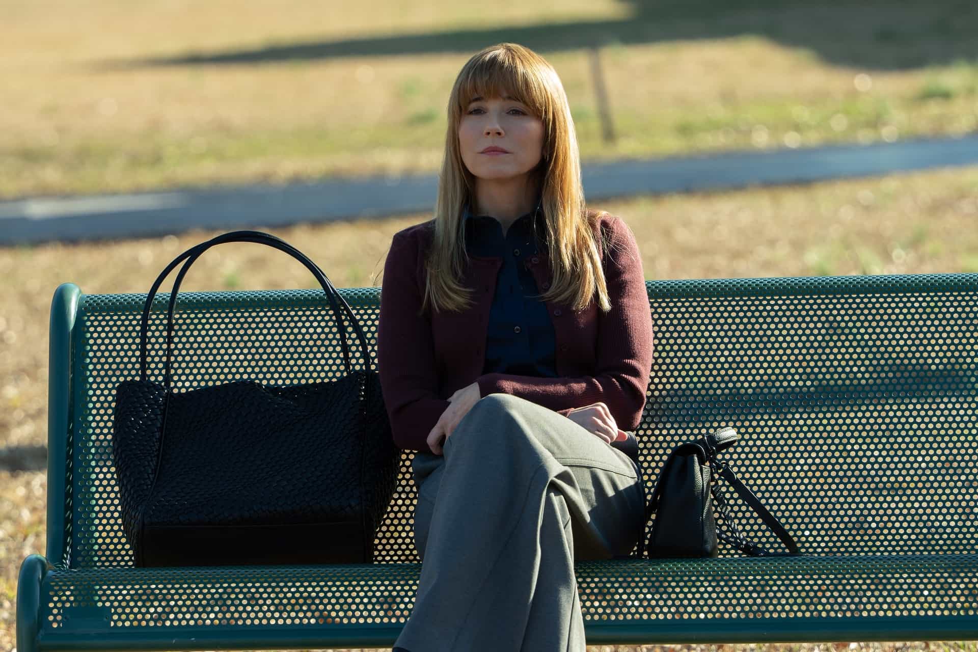 Linda Cardellini DTF ST. LOUIS Season 1 Episode 2