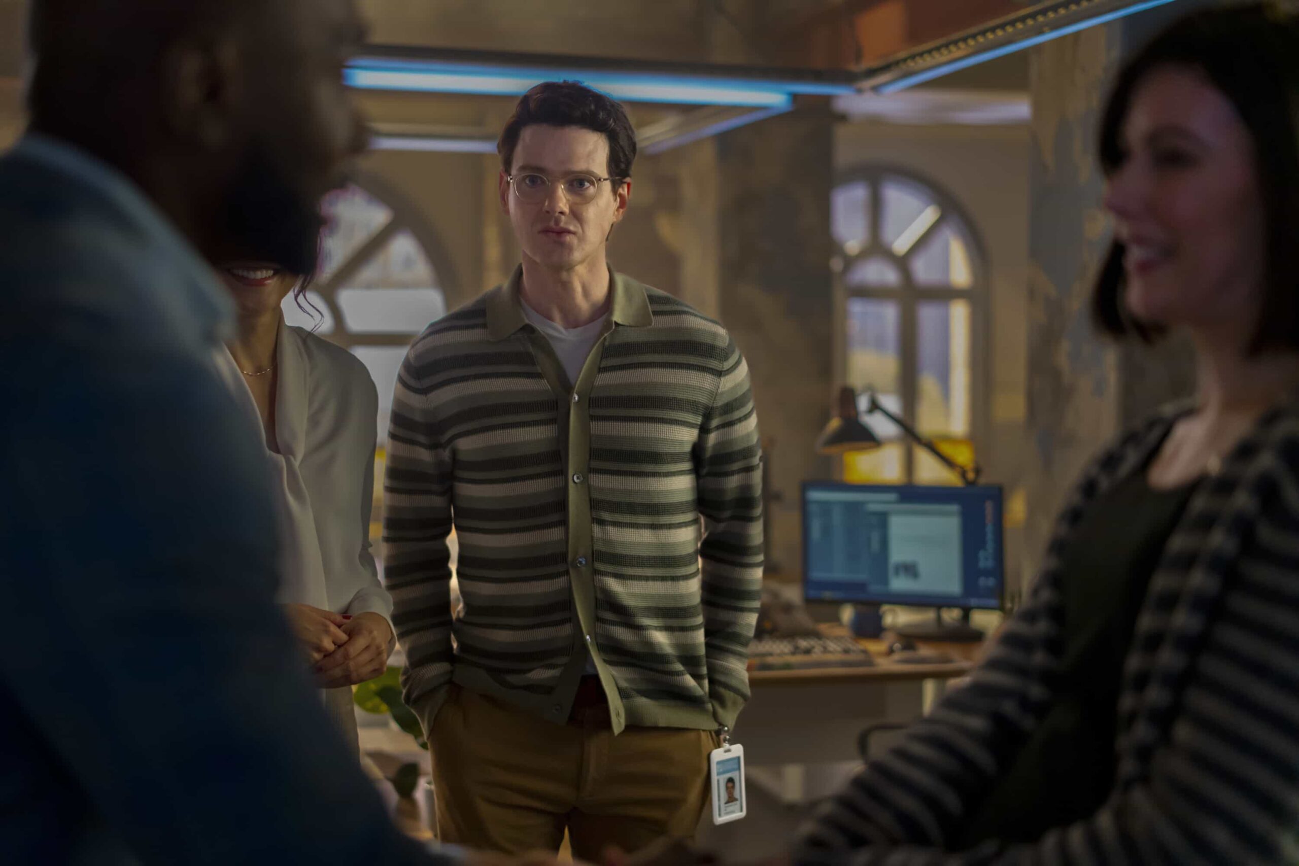 Watson Season 2 Episode 12 Image “A Family Meal” - When a patient arrives at the Holmes Clinic plagued by a mysterious neurological disorder, Watson and the fellows discover they were forced to eat their parents amid a childhood survival incident. Meanwhile, Adam is struggling with how his future will change as a father, on WATSON, Sunday, March 1 (10:00-11:00 PM, ET/PT) on the CBS Television Network, and streaming on Paramount+   Pictured (L-R): Morris Chestnut as Dr. John Watson, Peter Mark Kendall as Dr. Stephens Croft, and Amanda Crew as Lauren Confalone  Photo: Colin Bentley/CBS ©2025 CBS Broadcasting, Inc. All Rights Reserved.