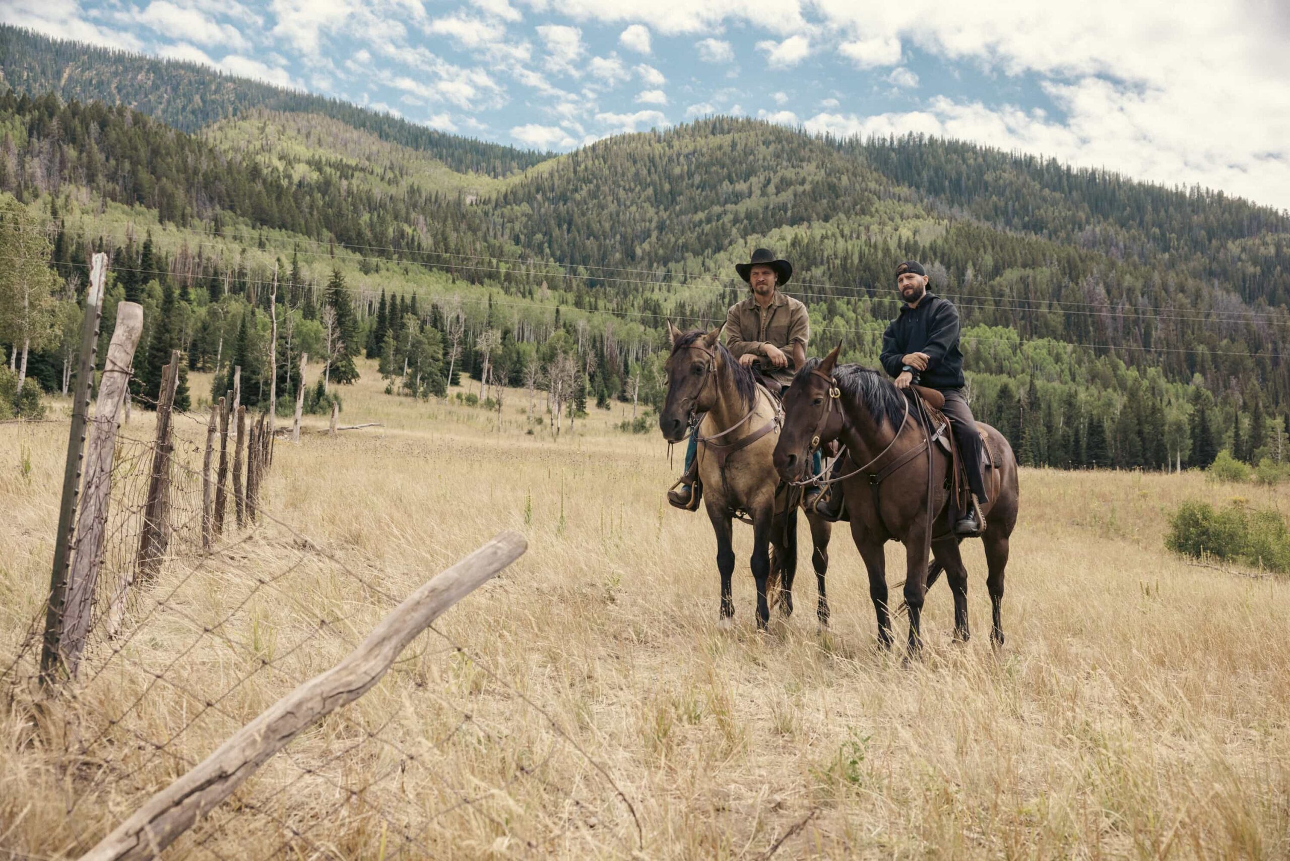 Marshals Season 1 Episode 2 “Zone of Death” – As Kayce tries to embrace his new beginning, a Marshals op to stop a domestic terror attack lands him in a valley of buried Dutton family skeletons. While confronting his past, he must also learn to ingratiate himself with his new Marshals teammates, on MARSHALS, Sunday, March 8 (8:00-9:00 PM, ET/PT). Pictured (L-R): Luke Grimes as Kayce Dutton and Logan Marshall-Green as Pete Calvin. Photo: Sonja Flemming/CBS ©2025 CBS Broadcasting, Inc. All Rights Reserved.