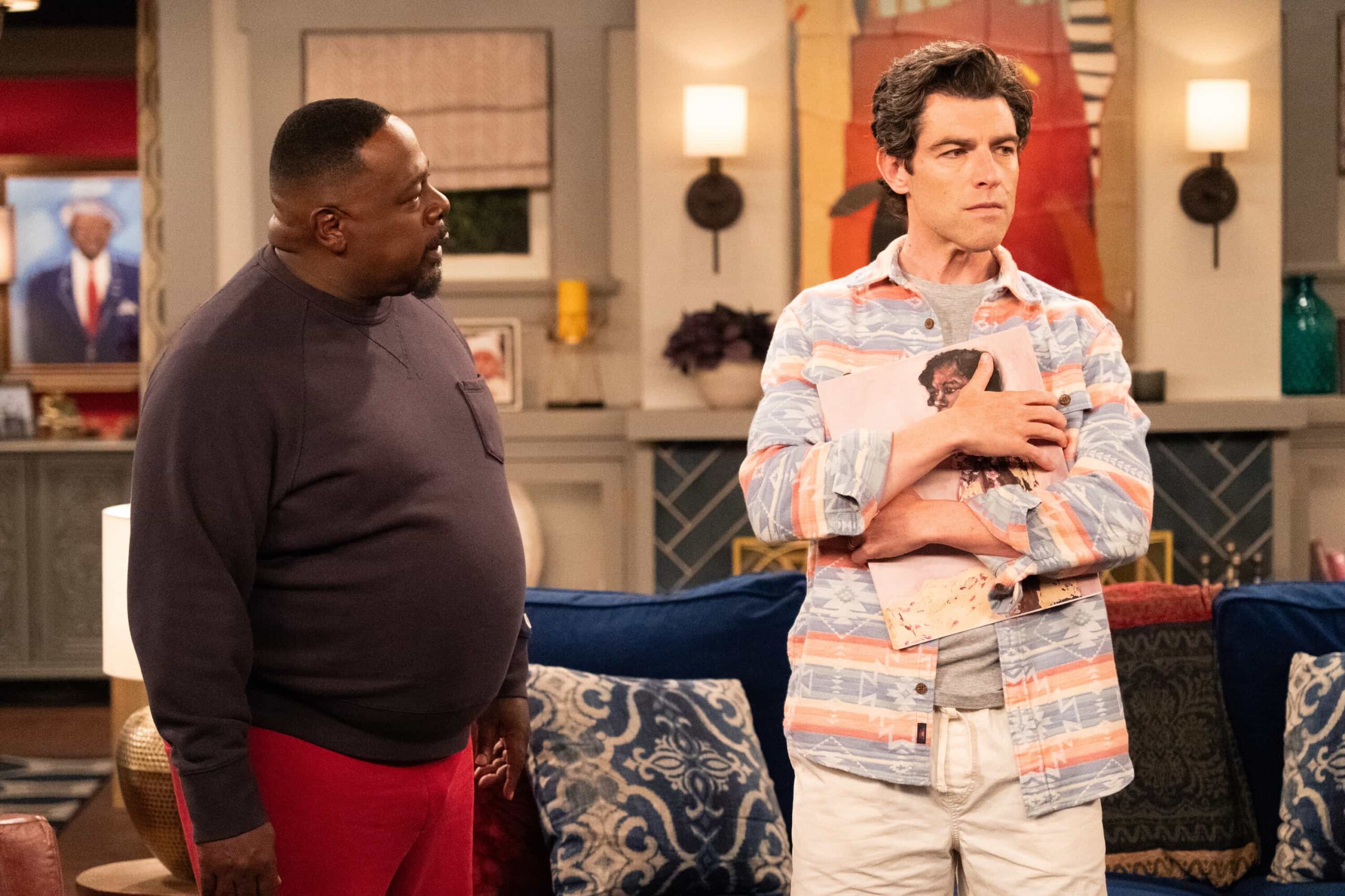 “Welcome to the Baby Proofing” – While Marty heads to San Diego for a tech convention and Courtney is away for the weekend, Tina’s insistence on babysitting Daphne sparks a baby-proofing fiasco that leaves Calvin and Dave unexpectedly locked inside the bathroom, on THE NEIGHBORHOOD, Pictured: Cedric The Entertainer as Calvin and Max Greenfield as Dave. Photo: Monty Brinton/CBS ©2025 CBS Broadcasting, Inc. All Rights Reserved.