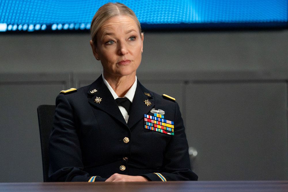 THE HUNTING PARTY Season 2 Episode 7 Photo -- "Sidney Fairfax" Episode 207 -- Pictured: Kari Matchett as Eve Lazarus -- (Photo by: Ralph Bavaro/NBC)