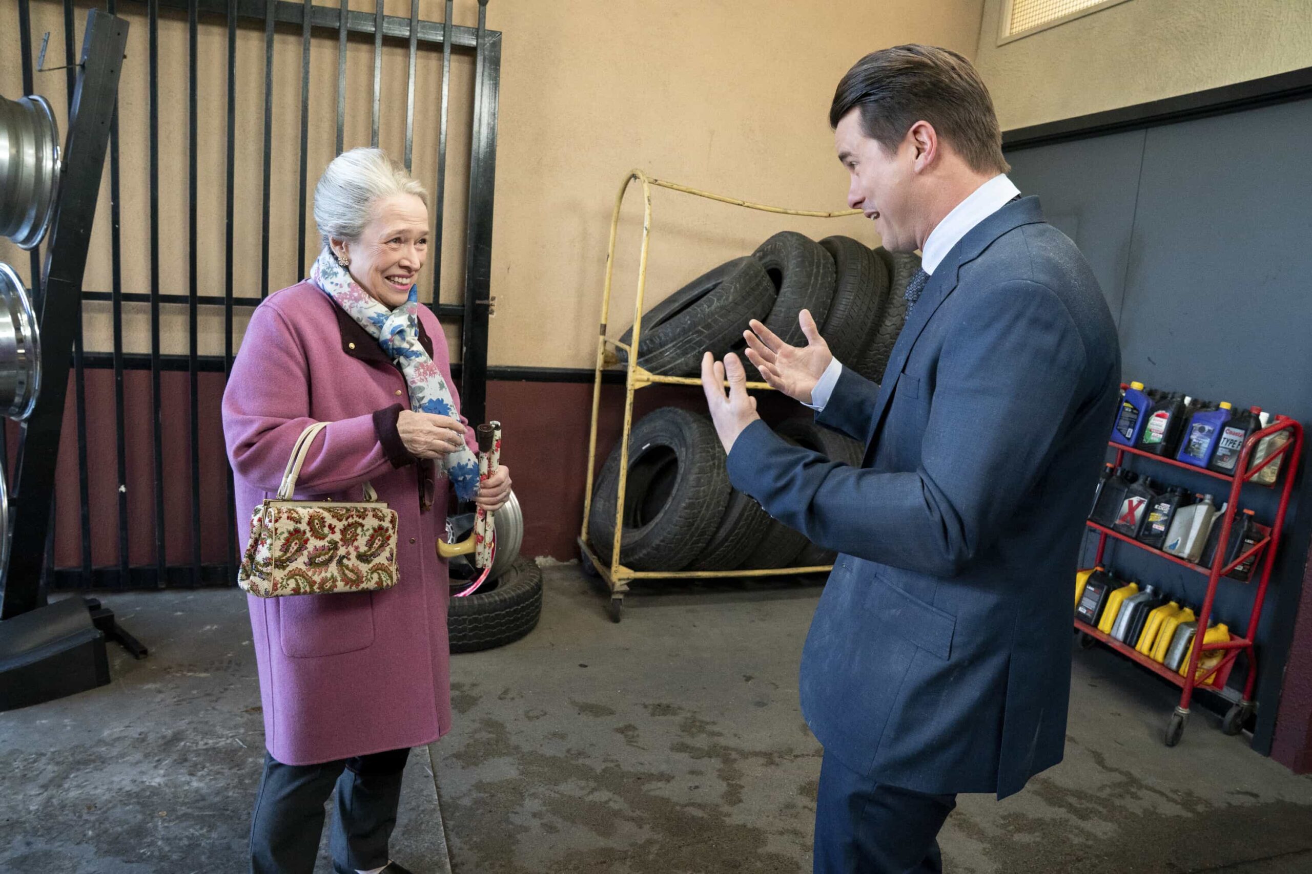 Matlock Season 2 Episode 11 Still “Tail Lights” – The team works tirelessly to prove a landlord’s culpability after a building collapse leaves multiple people dead and injured. The case takes a shocking turn after someone close to the team is arrested for misconduct involving the jury, on MATLOCK, Thursday, March 12 (9:01-10:00 PM, ET/PT). Pictured (L-R): Kathy Bates as “Madeline Matlock” and Jason Ritter as “Julian Markston.” Photo: Bill Inoshita/CBS ©2026 CBS Broadcasting, Inc. All Rights Reserved.