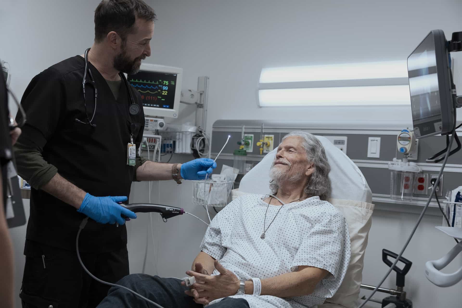 Noah Wyle, Jeff Kober THE PITT Season 2