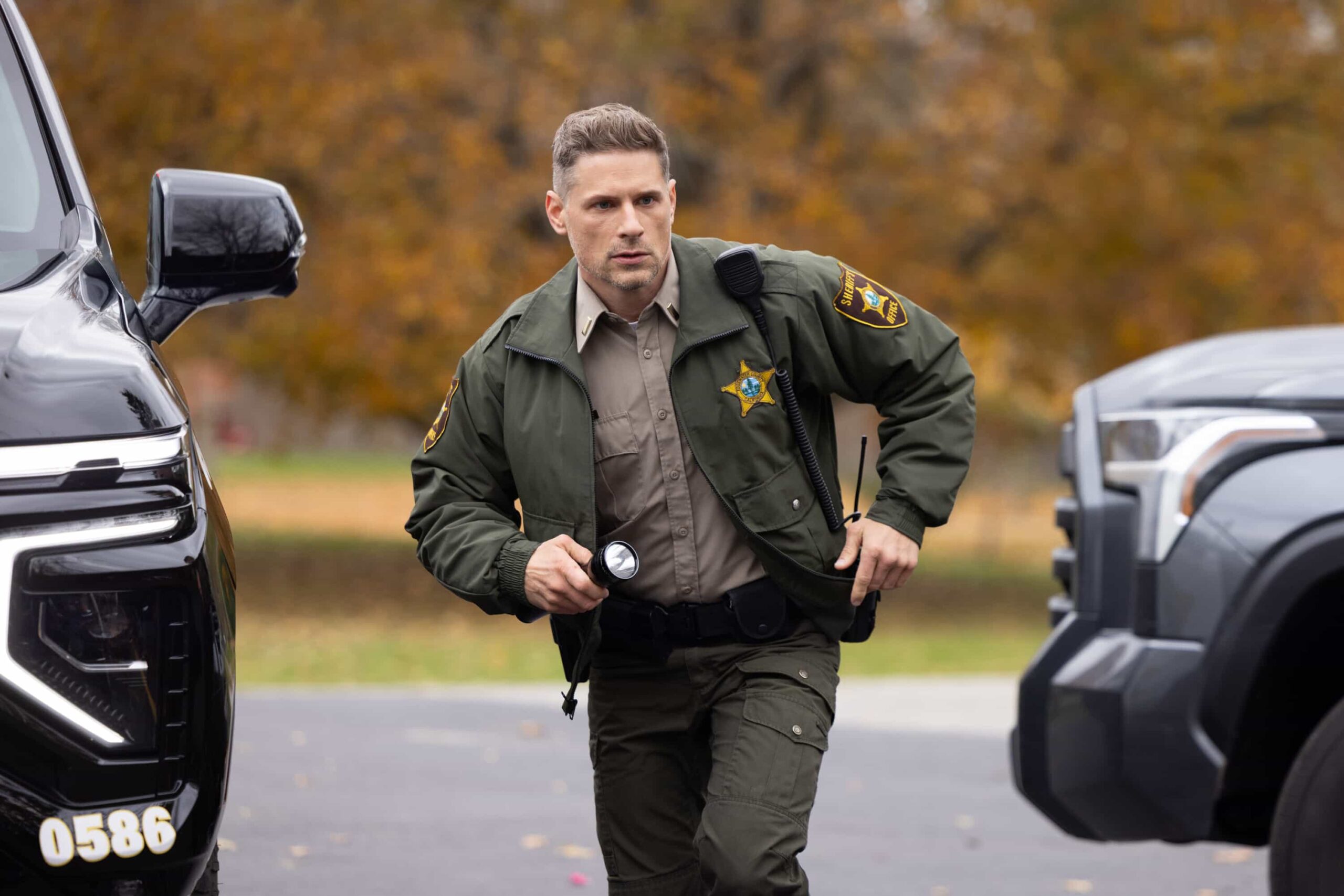 "Plus One" -- Coverage of the CBS Original Series SHERIFF COUNTRY, scheduled to air on the CBS Television Network.  Pictured: Matt Lauria as Boone. Photo: Darren Goldstein/CBS ©2025 CBS Broadcasting, Inc. All Rights Reserved.