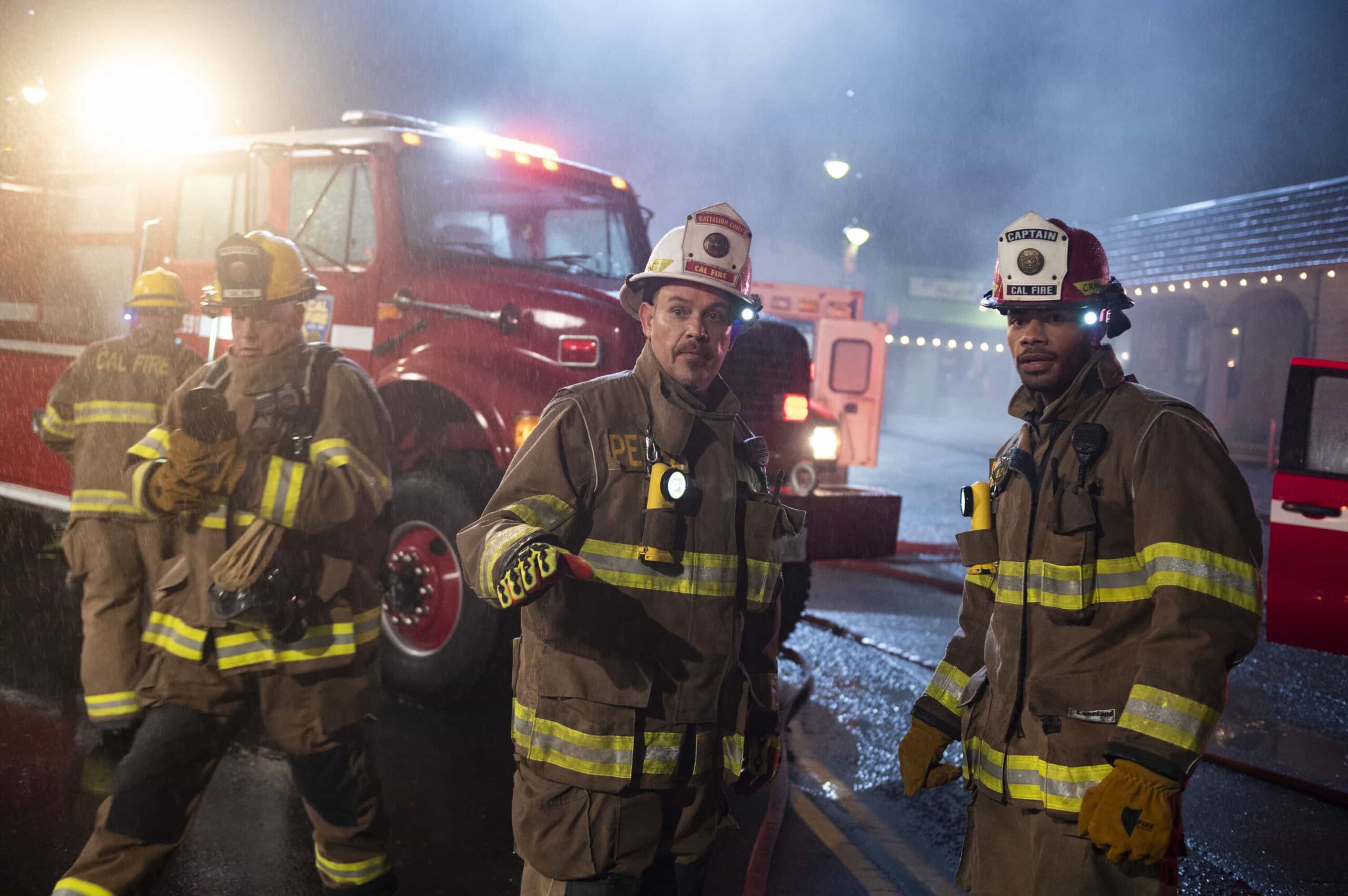 Fire Country Season 4 Episode 12 “Life of a Firefighter” – As station 42 battles through a relentless shift, the unexpected return of Battalion Chief Brett Richards (Shawn Hatosy) throws the crew off balance and forces Manny to confront his growing self-doubt, on FIRE COUNTRY, Friday, March 13 (9:00-10:00 PM, ET/PT).  Pictured (L-R): Kevin Alejandro as Manny Perez and Jordan Calloway as Jake Crawford. Photo: Sergei Bachlakov/CBS ©2025 CBS Broadcasting, Inc. All Rights Reserved.
