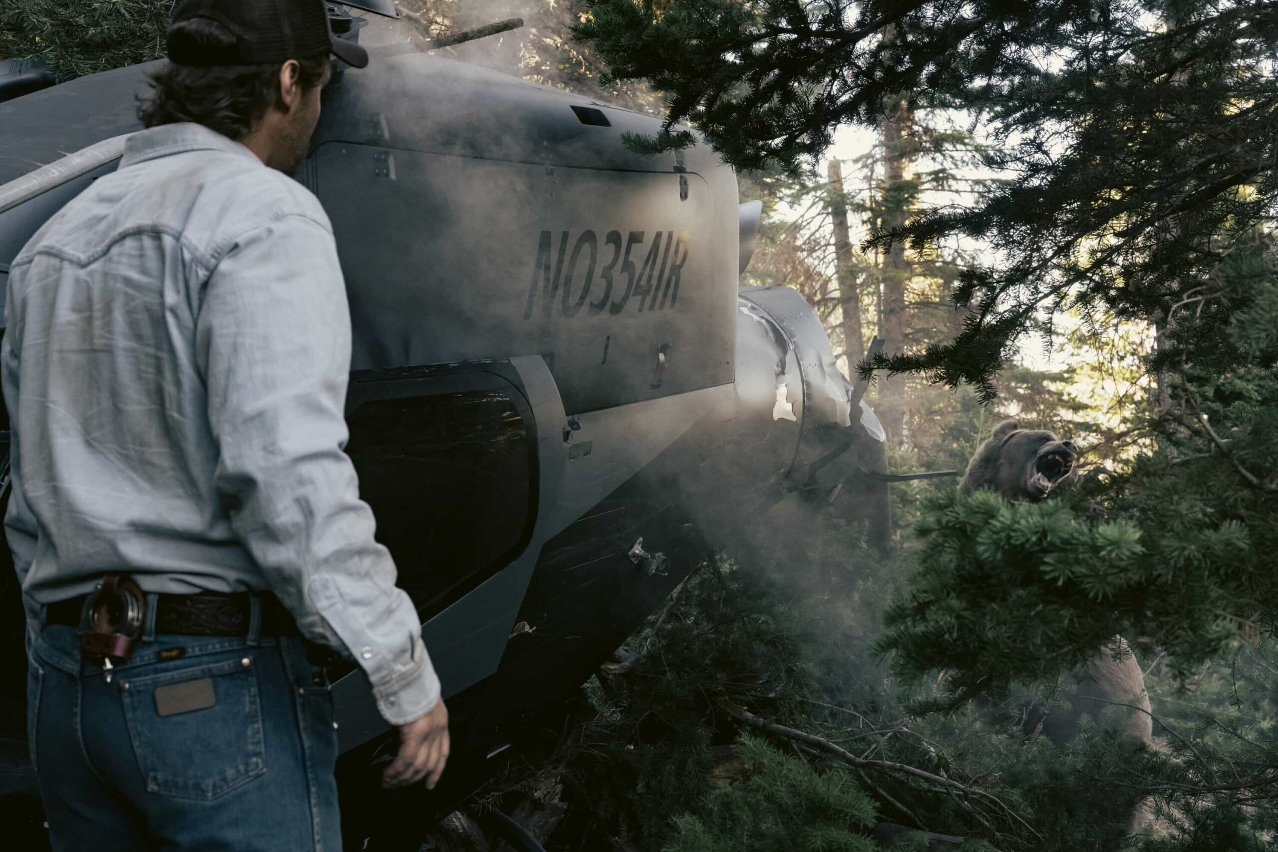 "The Gathering Storm" -- CBS Original Series MARSHALS, scheduled to air on Sunday, March 22 (8:00-9:00 PM ET/8:00-9:00 PM PT). Photo: Christopher Saunders/CBS ©2025 CBS Broadcasting, Inc. All Rights Reserved.