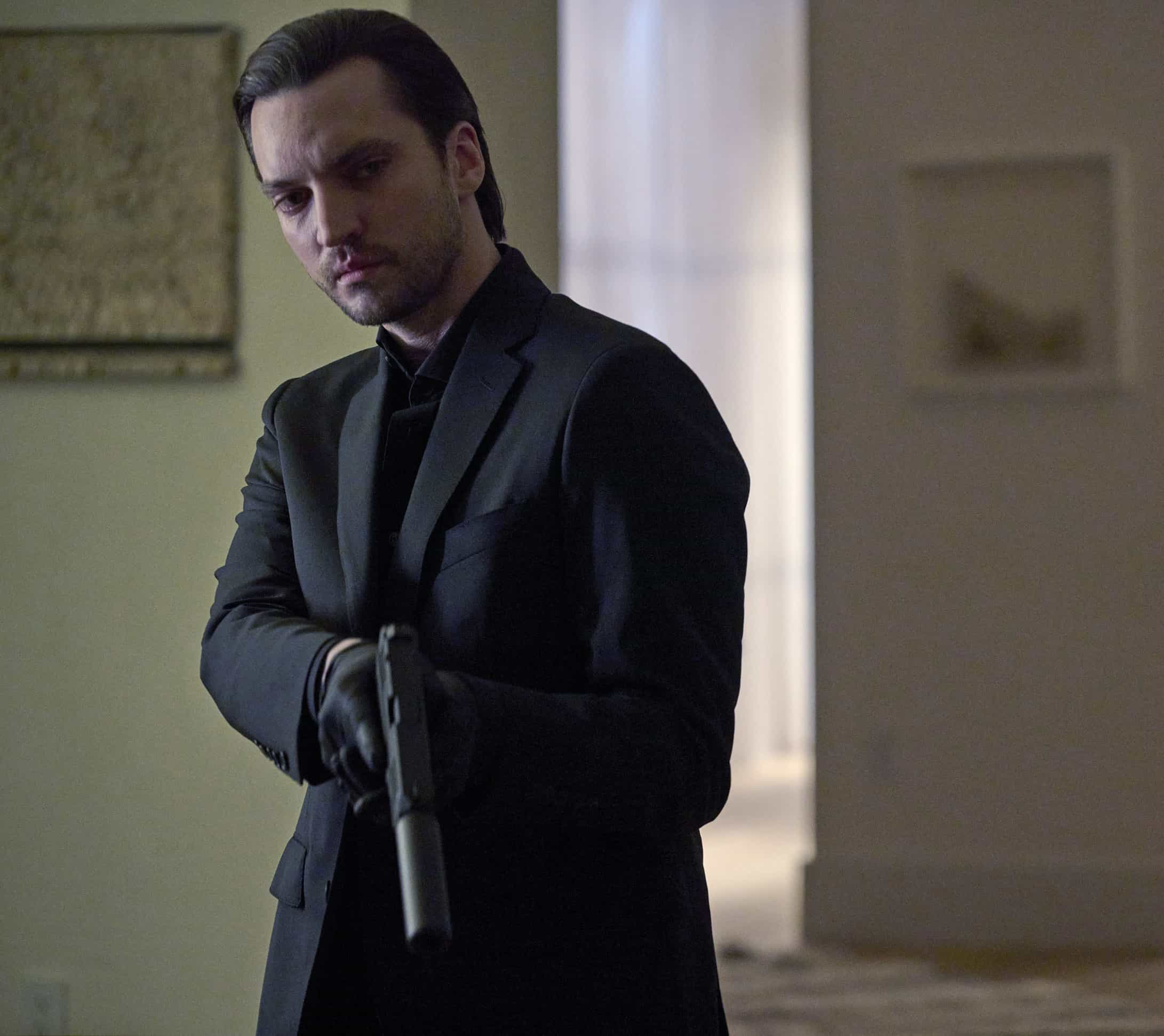 Memory Of A Killer Season 1 Episode 8 Image : Richard Harmon in the "Tailored by Fabroni" episode of MEMORY OF A KILLER airing Monday, Mar. 23 (9:00-10:00 PM ET/PT). © 2026 Fox Media LLC. CR: Christos Kalohoridis / FOX.