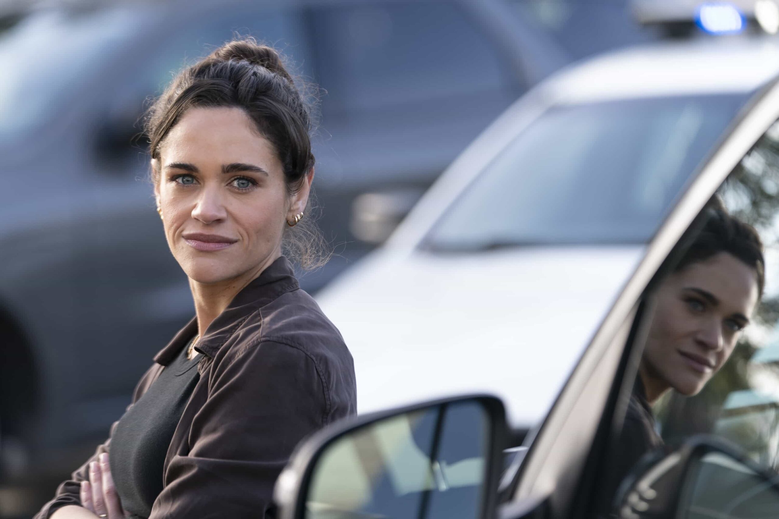 R.J. Decker Season 1 Episode 4 Photos “In Vanity Veritas” Airs Tonight on ABC 10 R.J. DECKER - “In Vanity Veritas” - R.J. finds himself at the center of a suburban housewife murder mystery. Catherine worries that R.J. is getting too close to Emi. TUESDAY, MARCH 24 (10:00-11:00 p.m. EDT) on ABC. (Disney/John Merrick)
BEVIN BRU