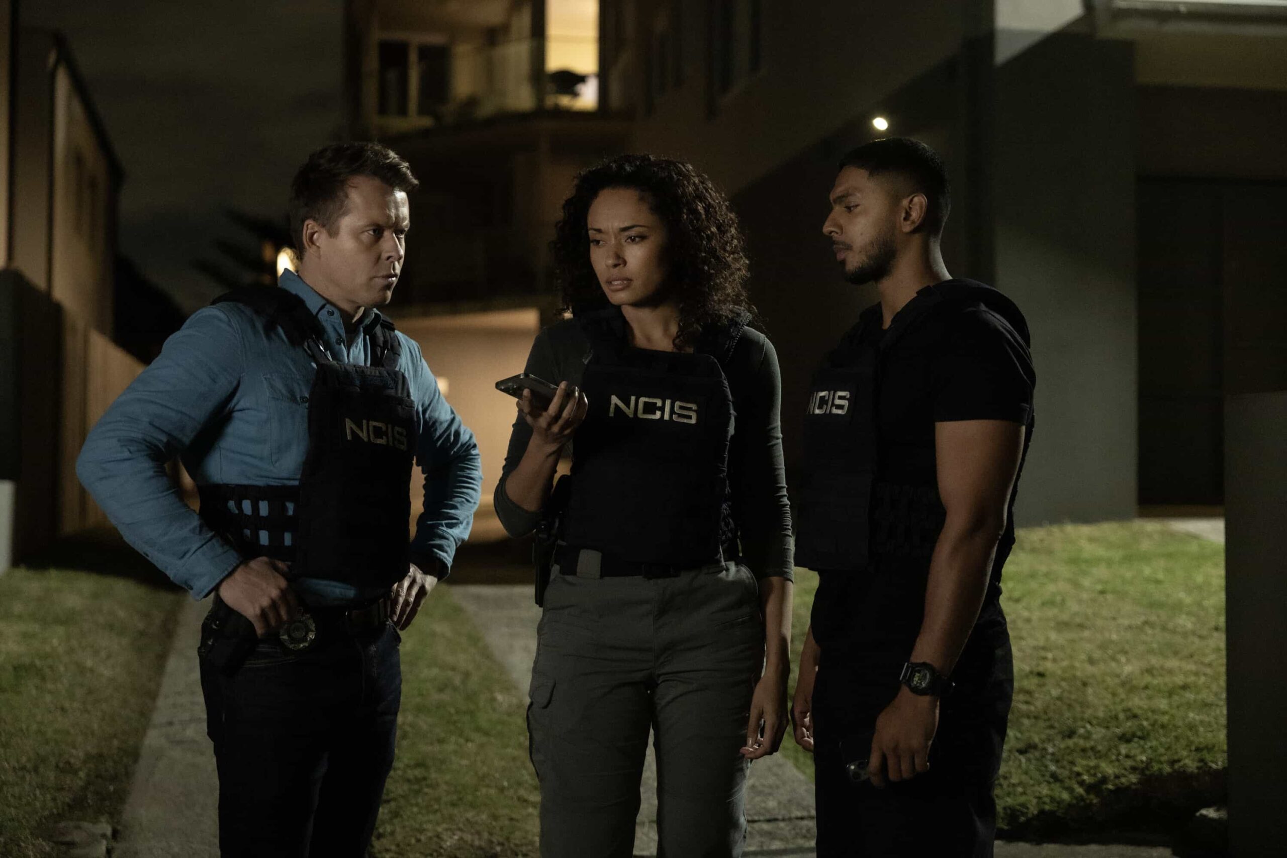 NCIS: Sydney Season 3 Episode 12 Photos: “Lone Wolf: Part One”