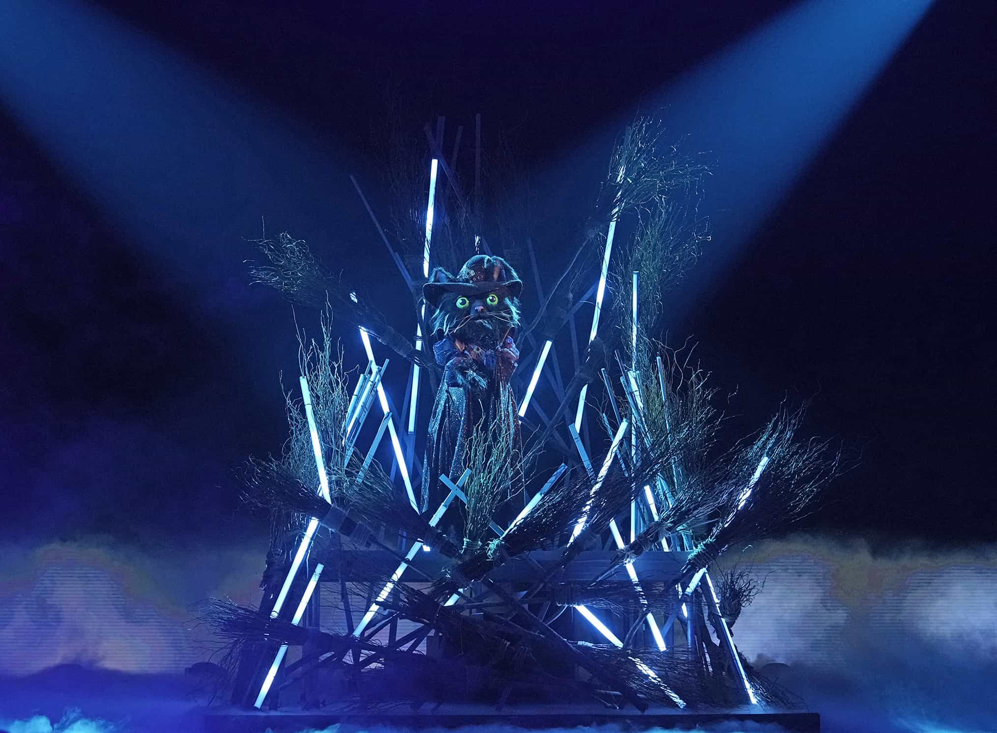 THE MASKED SINGER: Cat Witch on "Semi-Finals" episode of THE MASKED SINGER airing Wednesday, Mar. 25 (8:00-9 PM ET/PT) on FOX. ©2026 Fox Media LLC. CR: Trae Patton/ FOX.