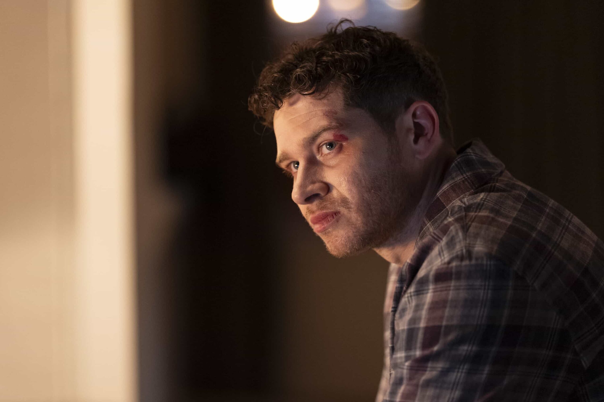 9-1-1 Season 9 Episode 15 Still - “Pick Your Poison” - Athena is pulled into a mysterious murder investigation when a man arrives at the station to report his own death. Meanwhile, the 118 races to the site of a car crash involving a mother and son. THURSDAY, MARCH 26 (8:00-9:00 p.m. EDT) on ABC.  (Disney/Christopher Willard) 
OLIVER STARK