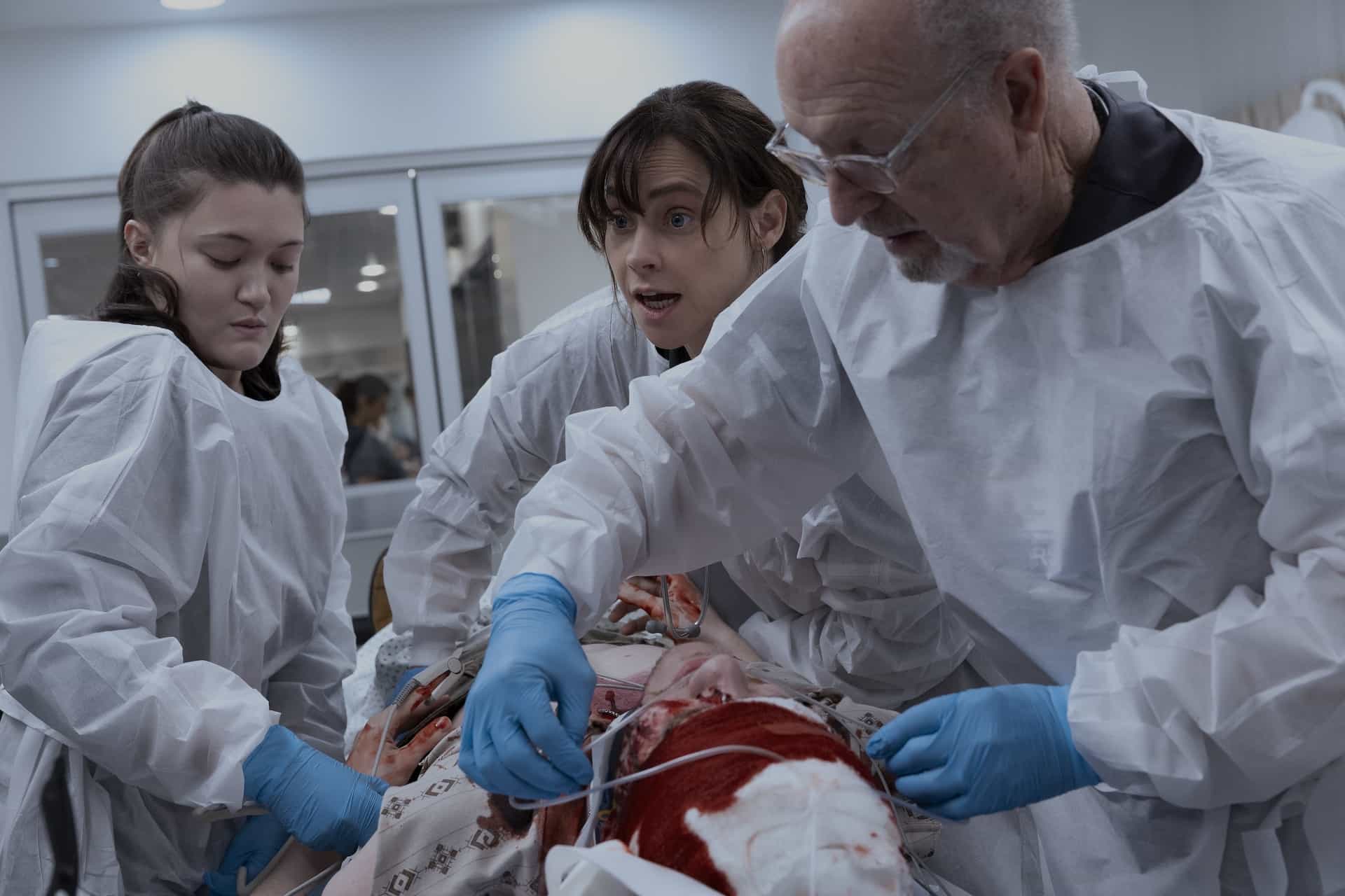 Isa Briones, Fiona Dourif, Tim Van Pelt THE PITT Season 2