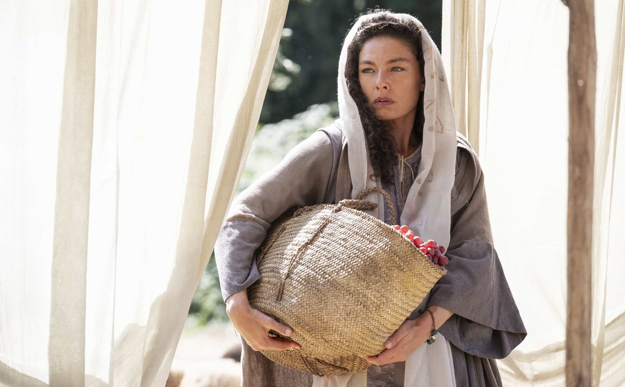 The Faithful Episode 4 : Pictured: Alexa Davalos. The FAITHFUL premieres Sunday, March 22 (8:00-10:00 PM ET/PT) on FOX. CR: FOX. © 2026 FOX Media LLC.