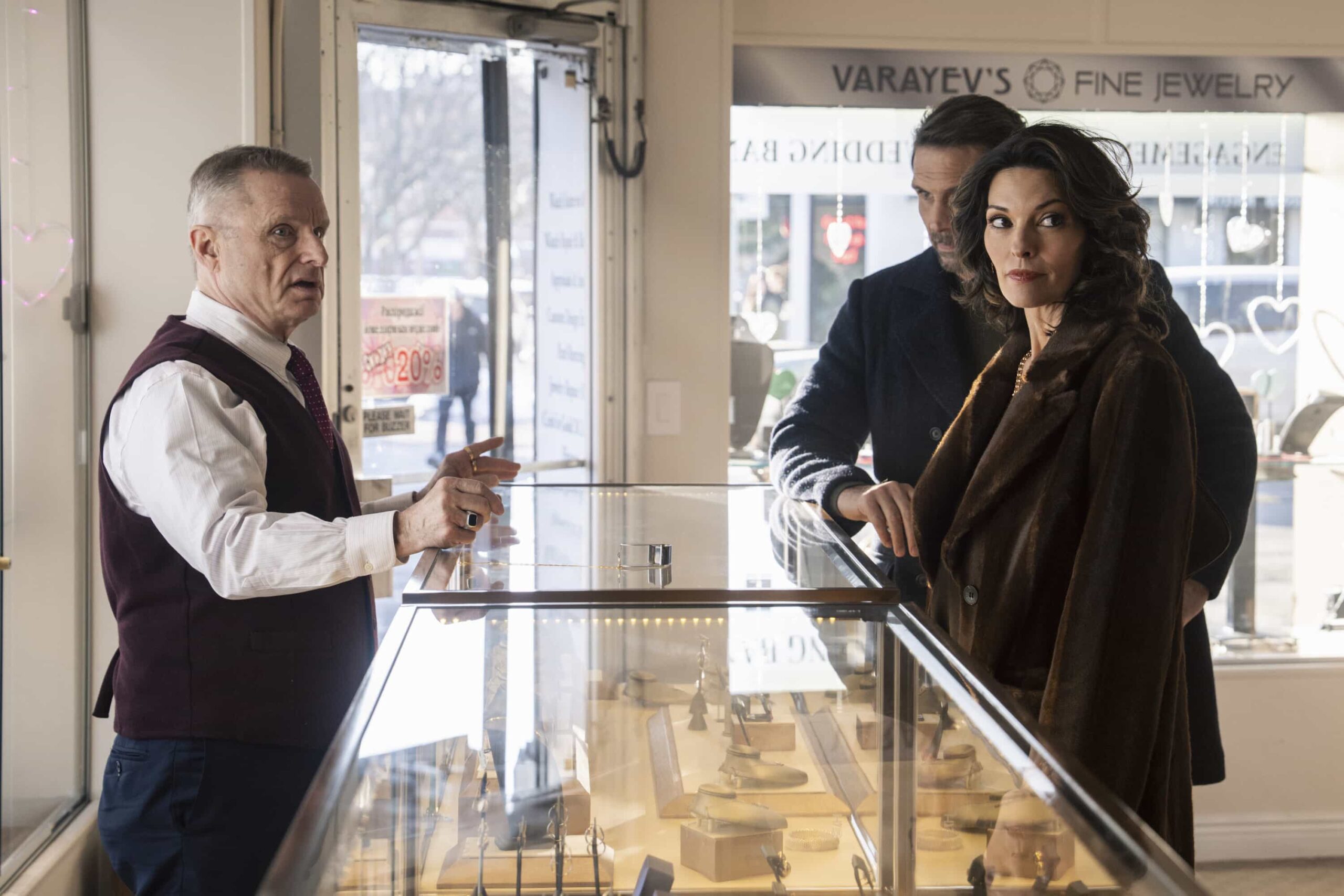 FBI Season 8 Episode 16 - “3 Up, 3 Down” – A double homicide in Brooklyn sets the team after a corrupt longshoreman but they soon discover something sinister has been smuggled into NY. As they race to stop the threat, Isobel enlists the help of CIA\'s Deputy Chief of Station Nikki Reynard (Necar Zadegan), on FBI, Monday, March 30 (9:00-10:00 PM, ET/PT). Pictured (L-R): Dikran Tulaine as Ruslan Varayev and Alana De La Garza as Special Agent in Charge Isobel Castille. Photo: Bennett Raglin/CBS ©2026 CBS Broadcasting, Inc. All Rights Reserved.