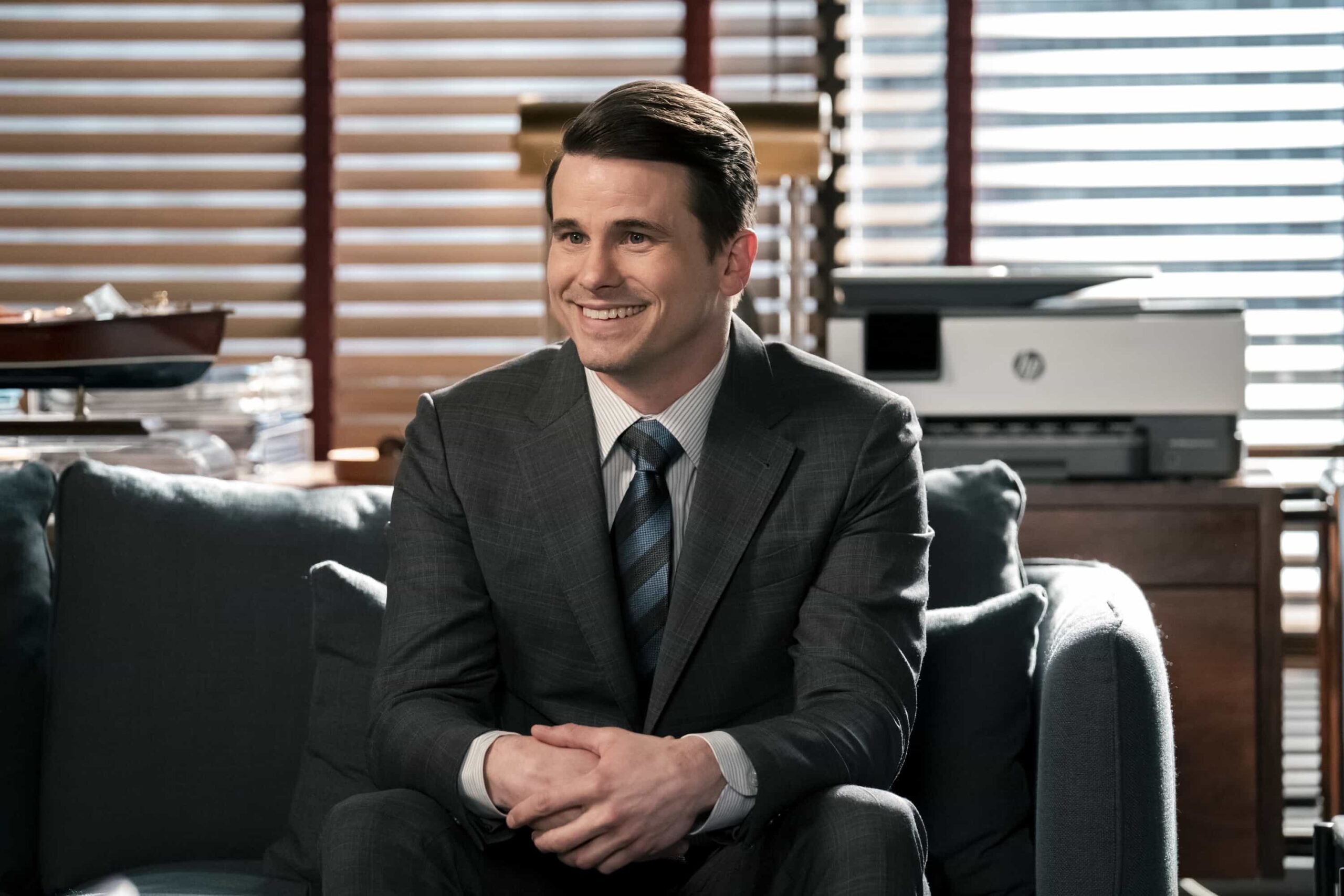 “The Cavalry Isn’t Coming” -- Coverage of the CBS Original Series MATLOCK, scheduled to air on Thursday, April 2 (9:00-10:00 PM, ET/PT).  Pictured: Jason Ritter as “Julian Markston.” Photo: Bill Inoshita/CBS ©2026 CBS Broadcasting, Inc. All Rights Reserved.