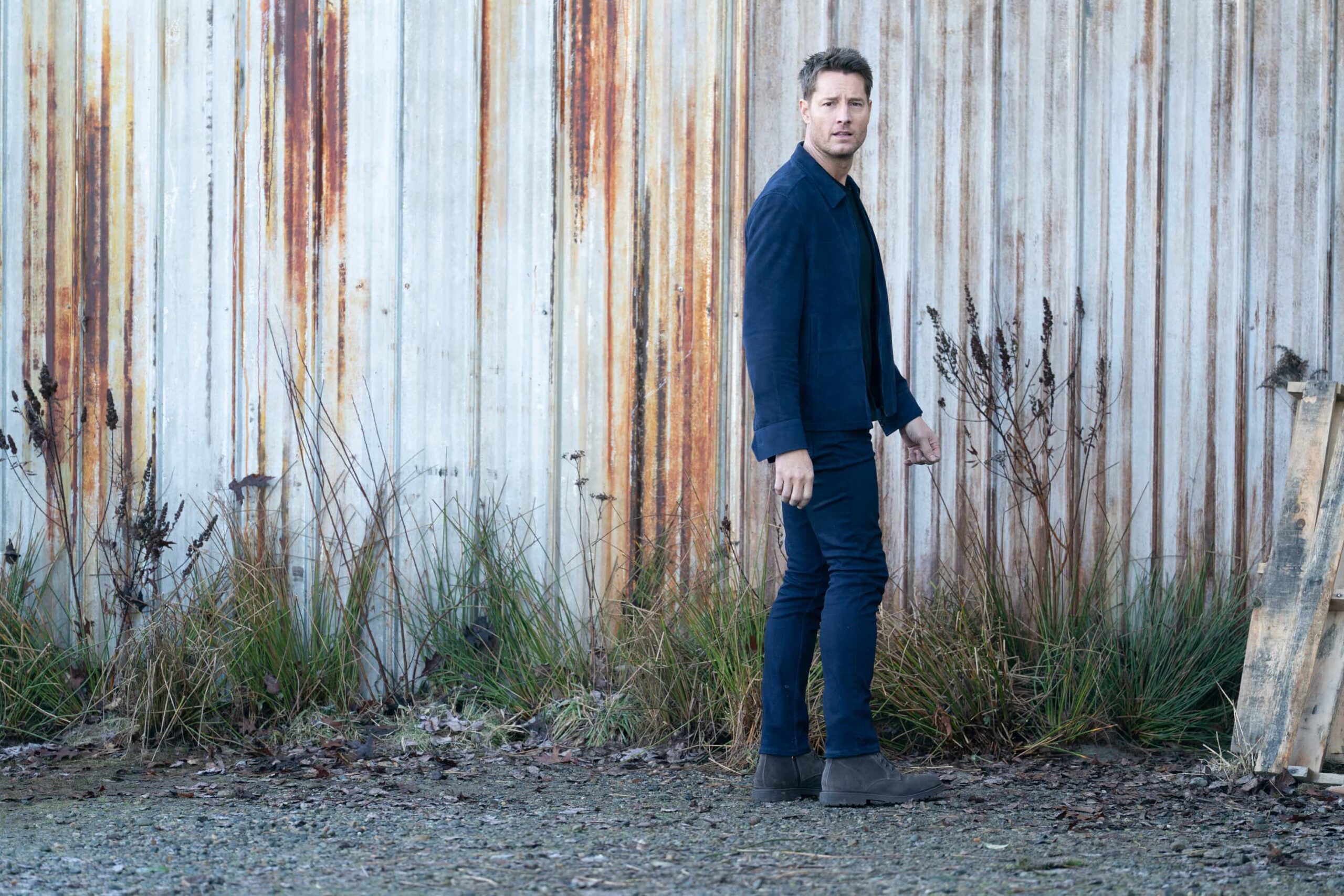 "No Good Deed" -- Coverage of the CBS Original Series TRACKER, scheduled to air on the CBS Television Network.  Pictured: Justin Hartley as Colter Shaw. Photo: Darko Sikman/CBS ©2026 CBS Broadcasting, Inc. All Rights Reserved.