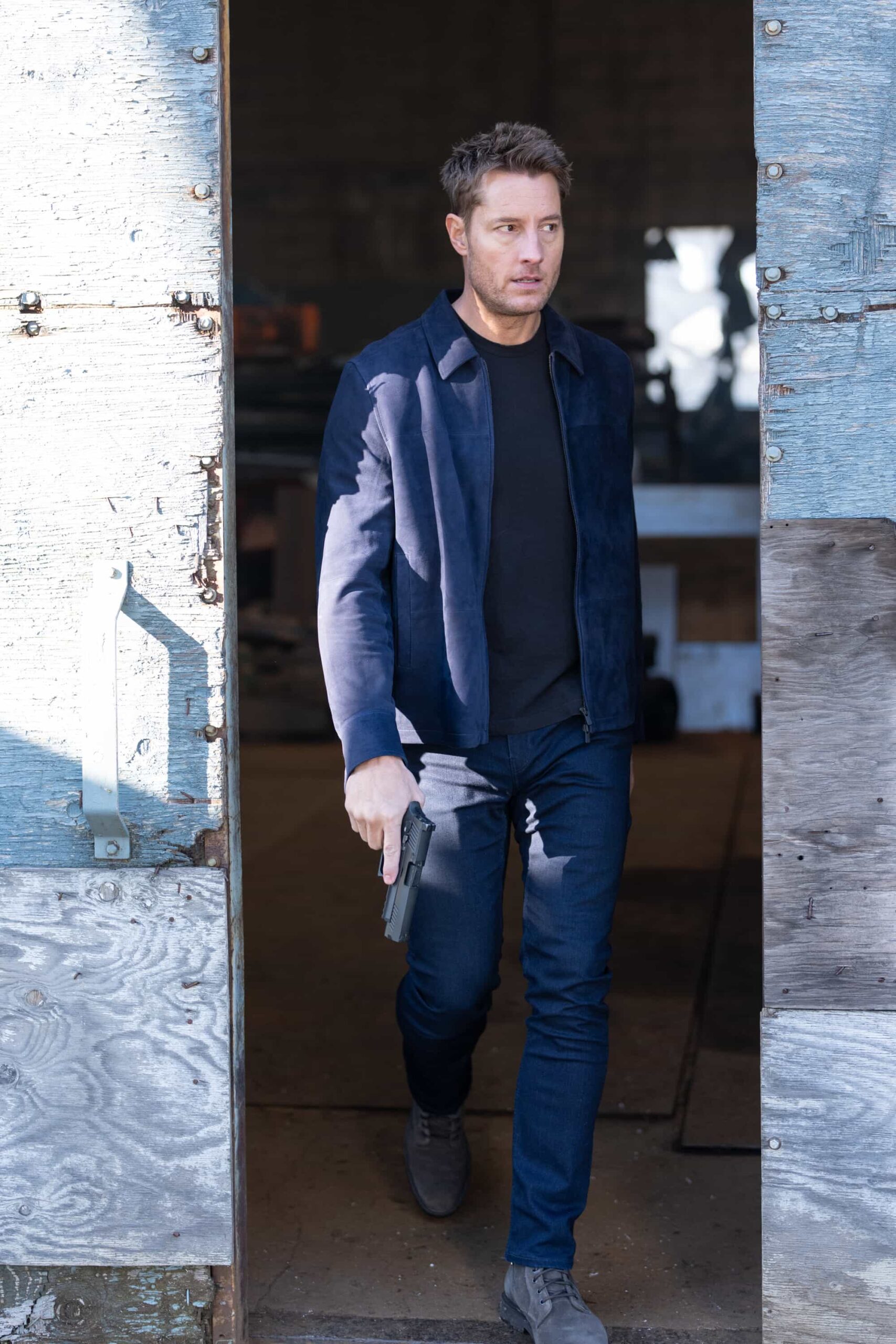 Tracker Season 3 Episode 15 "No Good Deed" -- Coverage of the CBS Original Series TRACKER, scheduled to air on the CBS Television Network.  Pictured: Justin Hartley as Colter Shaw. Photo: Darko Sikman/CBS ©2026 CBS Broadcasting, Inc. All Rights Reserved.