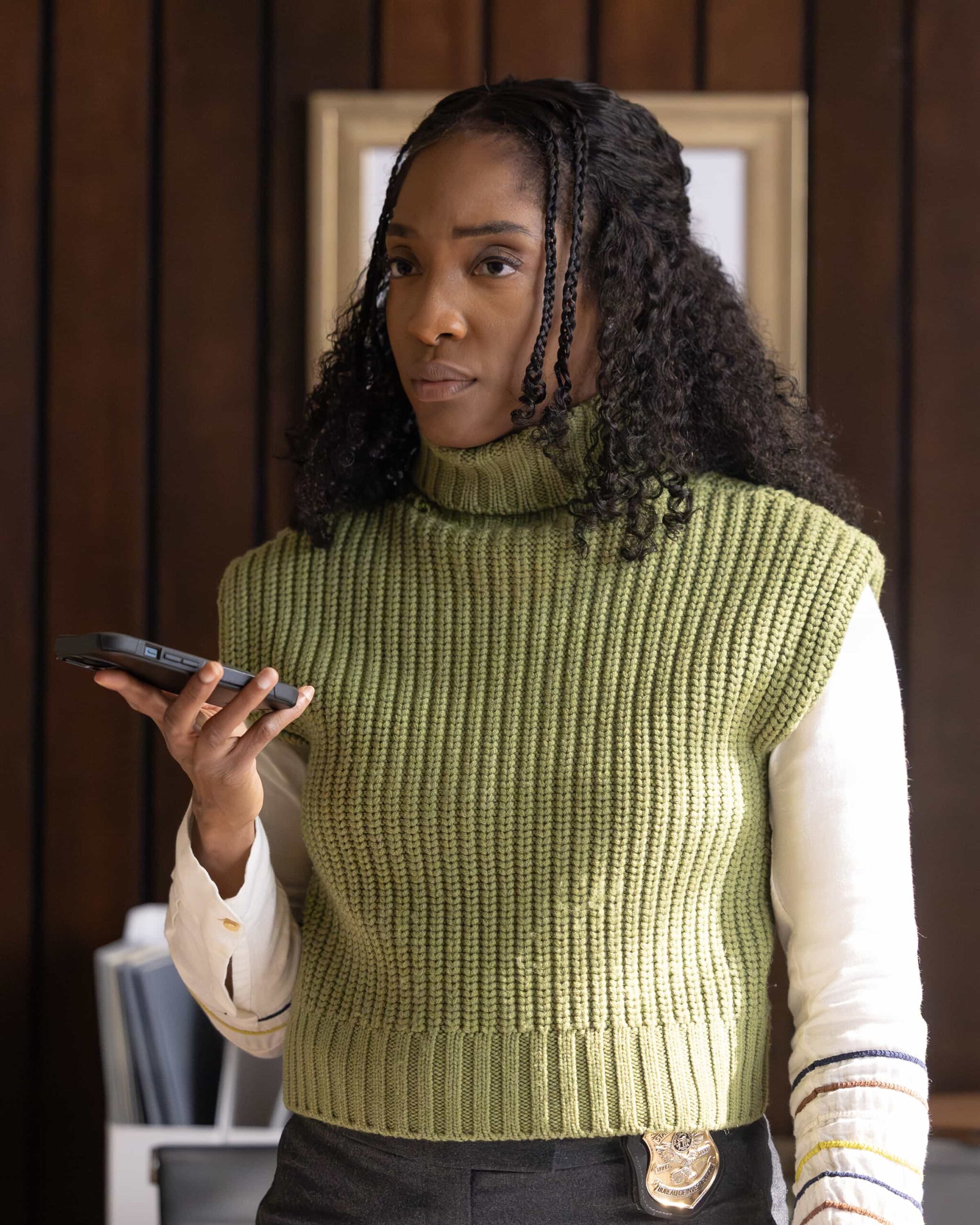 WILL TRENT Season 4 Episode 14 Picture - “A Flag in the Mud” - A hospital hostage crisis traps Will, Nico and Angie. Outside, Faith, Franklin and Ormewood hunt the shooter, while a burner call warns that a figure from Will’s past is returning to Atlanta. TUESDAY, APRIL 7 (8:00-9:00 p.m. EDT) on ABC. (Disney/Matt Miller) 
IANTHA RICHARDSON