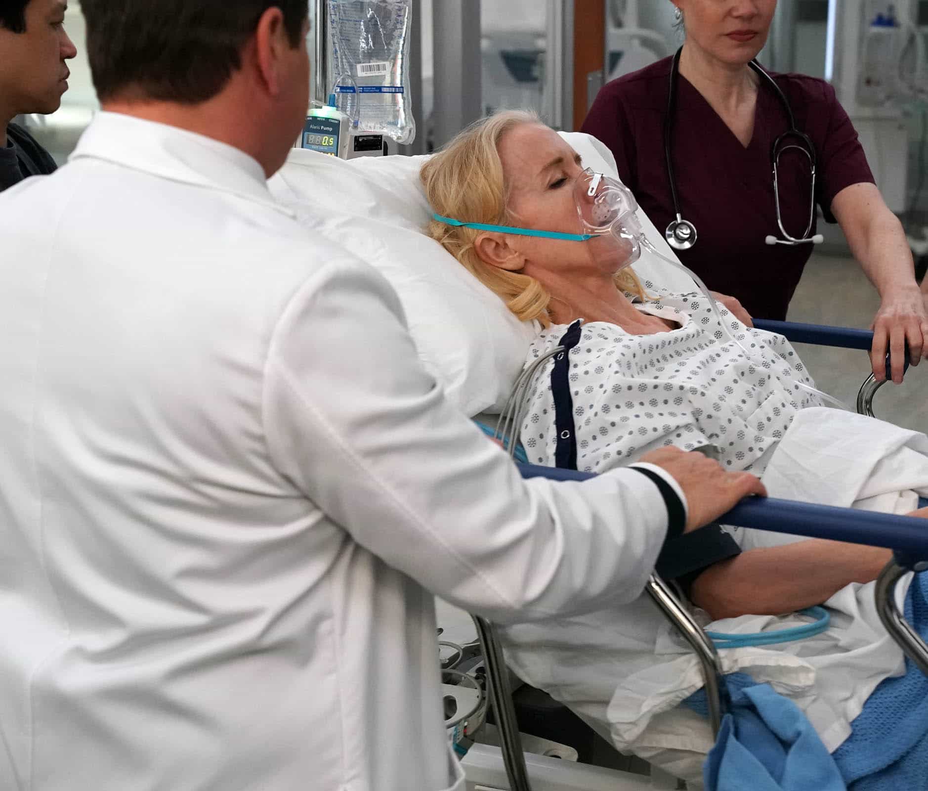 DOC Season 2 Episode 20 : Felicity Huffman in the "Big Chair" episode of DOC airing Tuesday, April. 7 (9:00-10:00 PM ET/PT) on FOX. CR: John Medland/FOX. ©2026 FOX Media LLC.