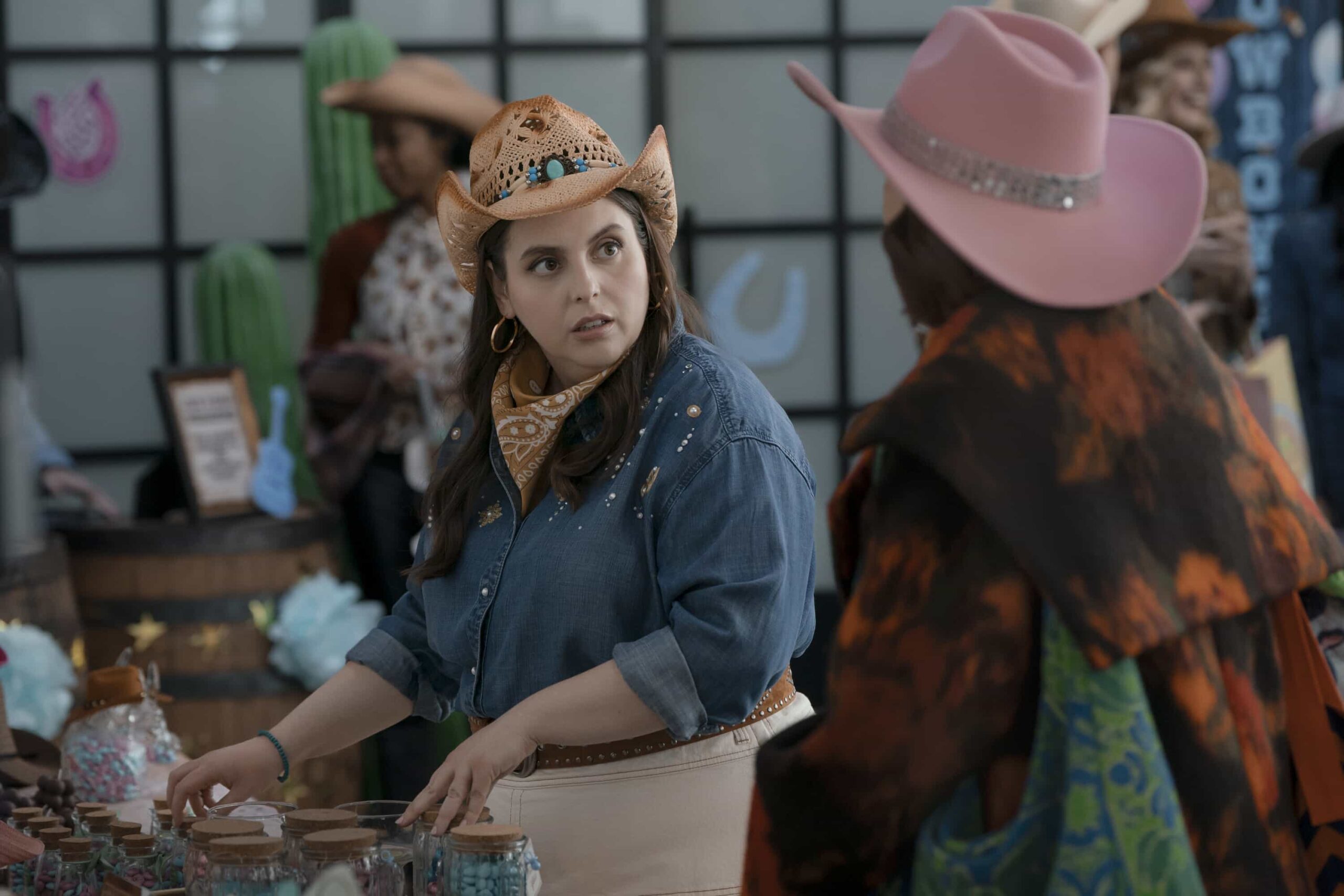 "Otherwise Enraged" -- Coverage of the CBS Original Series ELSBETH, scheduled to air on the CBS Television Network.   Pictured (L-R ): Beanie Feldstein as Rachel Withers and Carrie Preston as Elsbeth Tascioni  Photo: Michael Parmelee/CBS ©2026 CBS Broadcasting, Inc. All Rights Reserved.