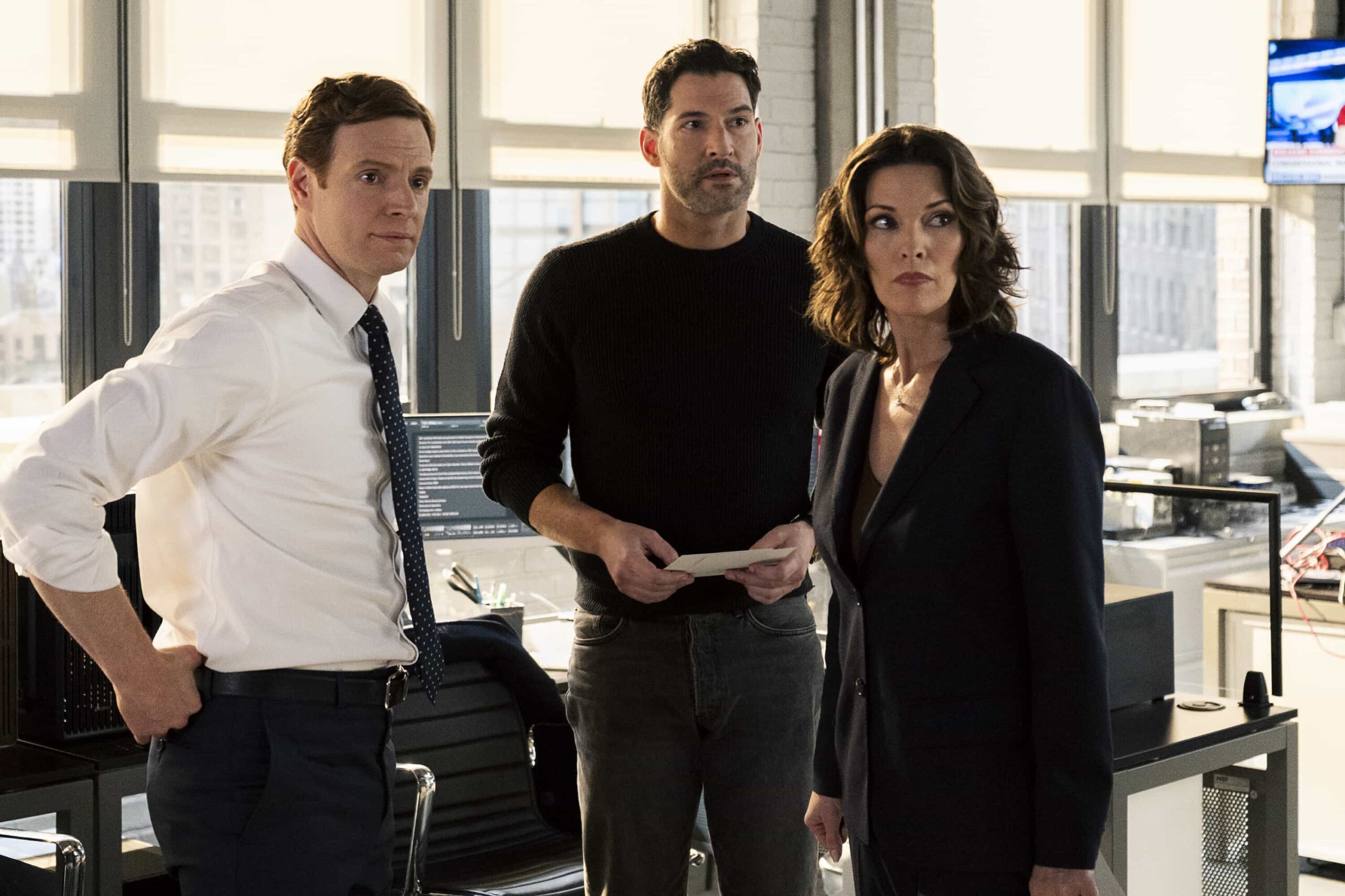 CIA Season 1 Episode 7 - "Elimination Game" -- CBS Original Series CIA, scheduled to air on Monday, April 13 (10:00-11:00 PM, ET/PT).   Pictured (L-R): Nick Gehlfuss as Special Agent Bill Goodman, Tom Ellis as CIA Case Officer Colin Glass, and Alana De La Garza as Special Agent in Charge Isobel Castille. Photo: Mark Schafer/CBS ©2025 CBS Broadcasting, Inc. All Rights Reserved.