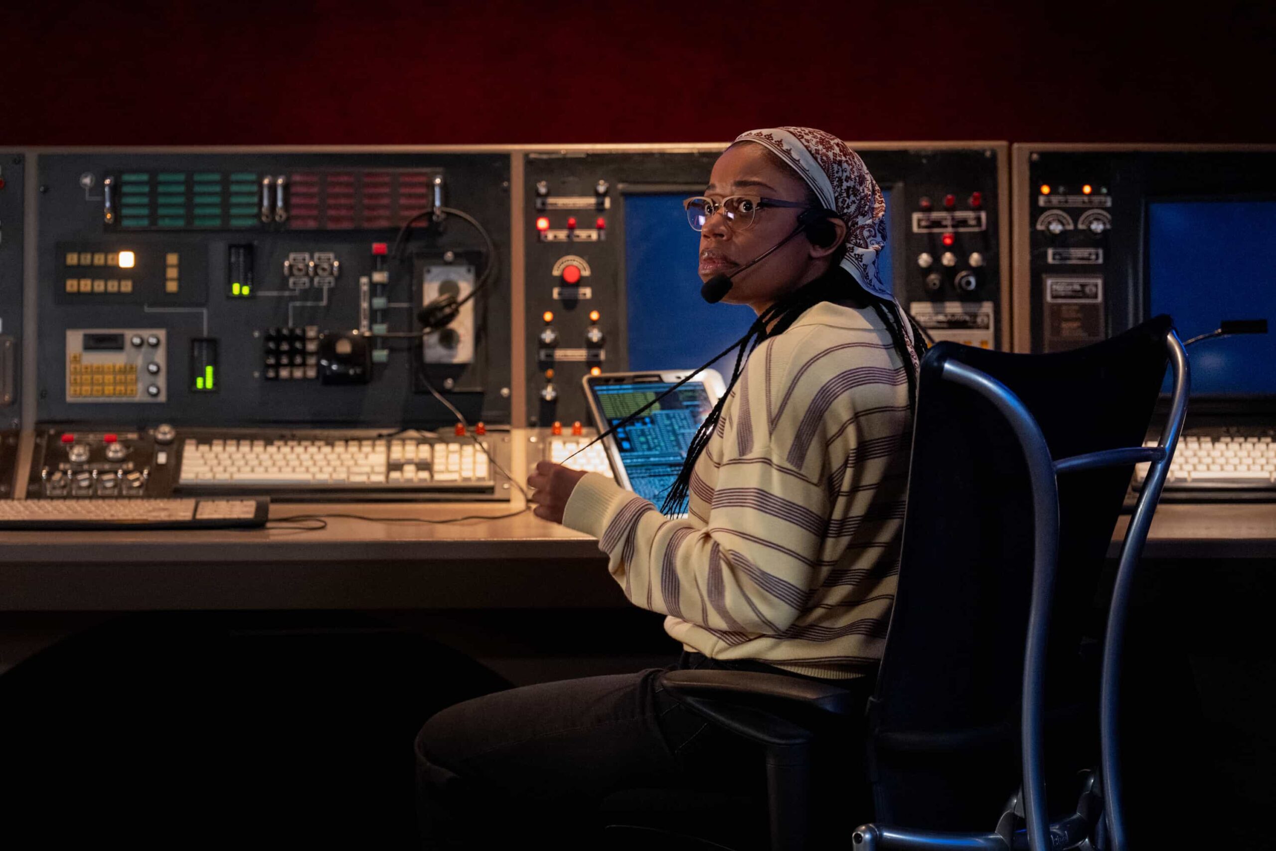 “REBOOT.” - CBS Original Series NCIS, scheduled to air TUESDAY, APRIL 21 (8:00 PM ET/PT)  Pictured : Diona Reasonover as Kasie Hines.  Photo: Robert Voets/CBS  ©2026 CBS Broadcasting, Inc. All Rights Reserved.