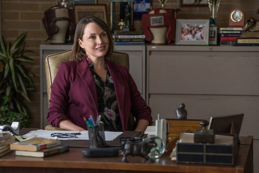 LAW & ORDER: SPECIAL VICTIMS UNIT -- "Gimmick" Episode 27018 -- Pictured: Julie Ann Emery as Sharon Huntsinger -- (Photo by: Virginia Sherwood/NBC)