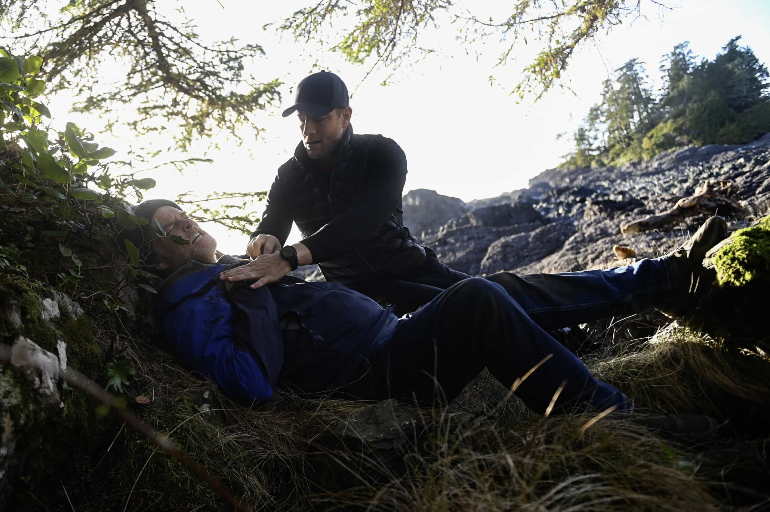 Tracker Season 3 Episode 18" Alaskan Wild” – While searching for answers about his father, Colter is pulled into a tense case involving a teenage boy’s missing parents, uncovering a dangerous situation far more complicated than it first appears, on the CBS Original series TRACKER, Sunday, April 26 (9:00-10:00 PM, ET/PT) on the CBS Television Network, and streaming on Paramount+.Pictured: Brad Beyer as Hal and Justin Hartley as Colter Shaw. Photo: Sergei Bachlakov/CBS ©2026 CBS Broadcasting, Inc. All Rights Reserved.