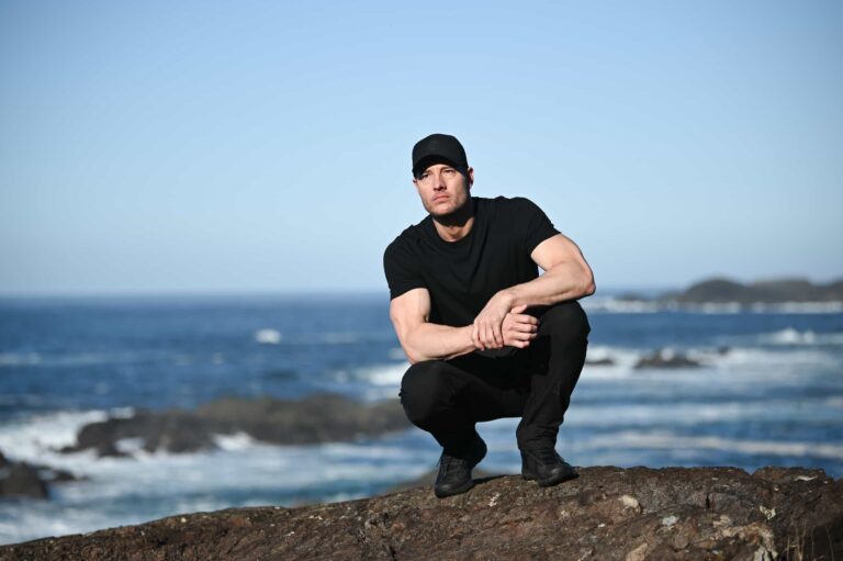 Tracker Season 3 Episode 18 Photos Alaskan Wild Airs Tonight