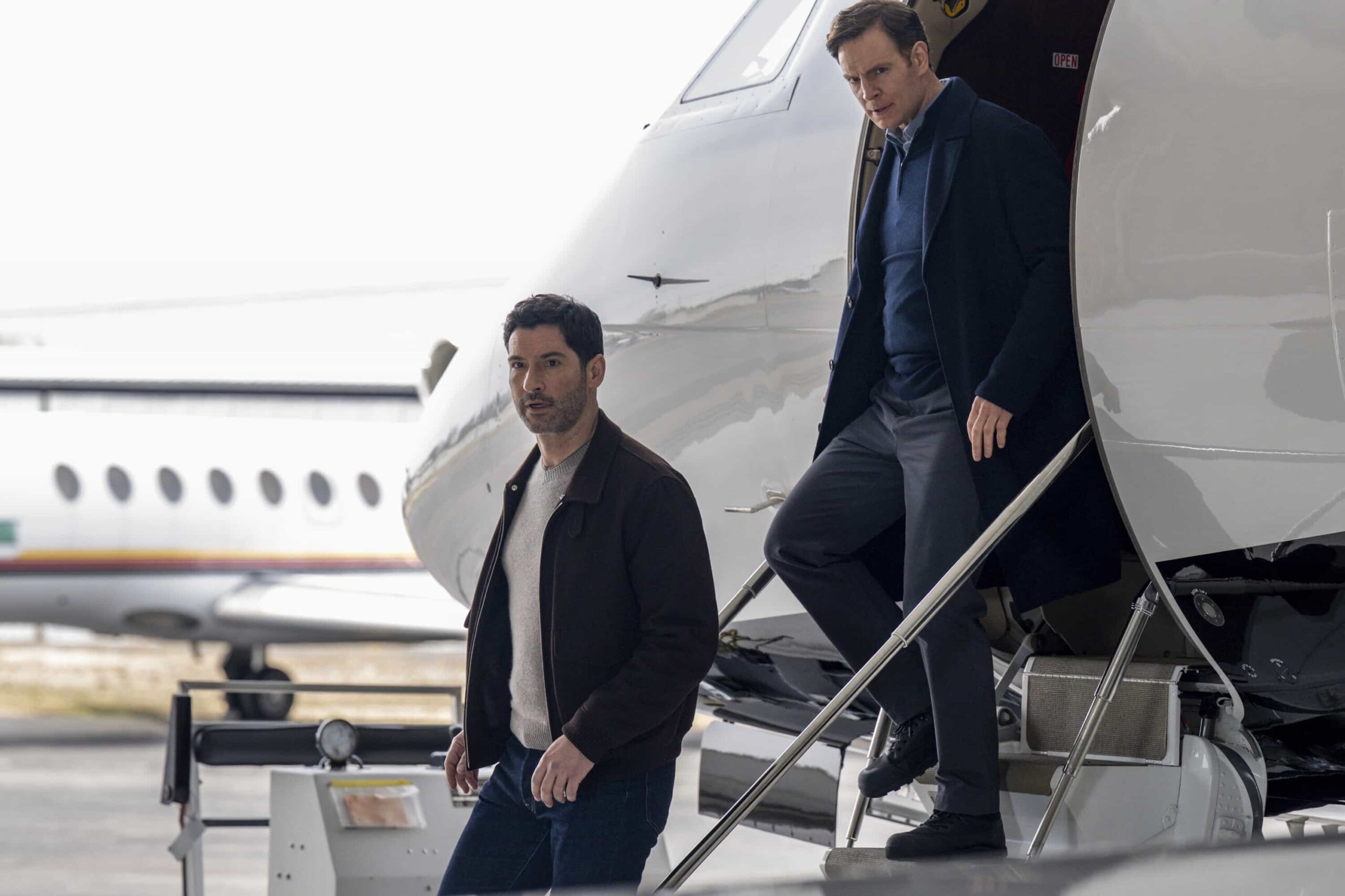CIA Season 1 Episode 9 "Blood Money" -- CBS Original Series CIA, scheduled to air on Monday, April 27 (10:00-11:00 PM, ET/PT).  Pictured (L-R): Tom Ellis as CIA Case Officer Colin Glass and Nick Gehlfuss as Special Agent Bill Goodman. Photo: Mark Schafer/CBS ©2026 CBS Broadcasting, Inc. All Rights Reserved.