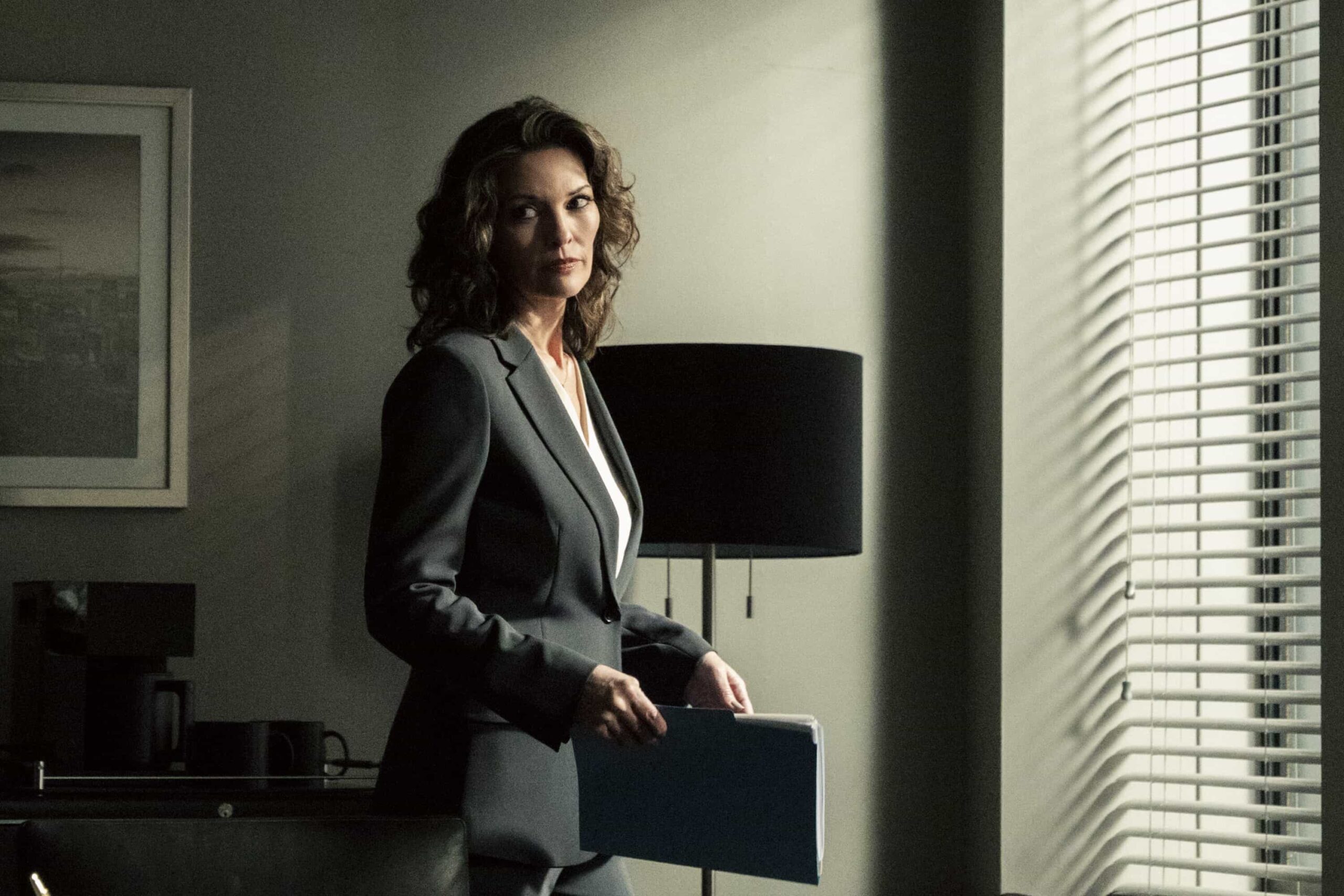 FBI Season 8 Episode 19 “Fidelity” — CBS Original Series FBI, scheduled to air on Monday, April 27 (9:00-10:00 PM, ET/PT).  Pictured: Alana De La Garza as Special Agent in Charge Isobel Castille. Photo: Bennett Raglin/CBS ©2026 CBS Broadcasting, Inc. All Rights Reserved.