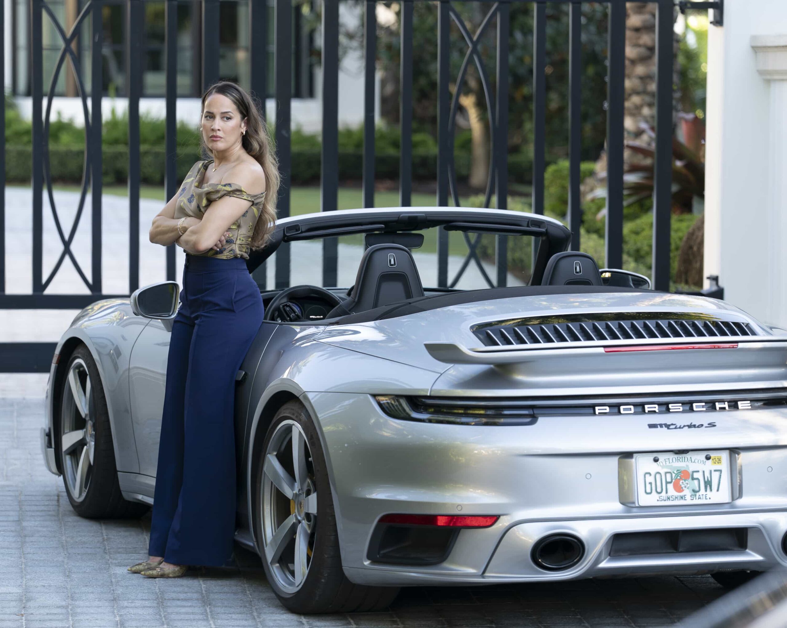 R.J. DECKER Season 1 Episode 9 : “Even Walls Fall Down” - After R.J. learns the truth about what happened on the fateful day Lucas stole his camera, he enlists his inner circle to help him take down Victor Ochoa. TUESDAY, APRIL 28 (9:00-10:00 p.m. EDT) on ABC. (Disney/John Merrick) 
JAINA LEE ORTIZ