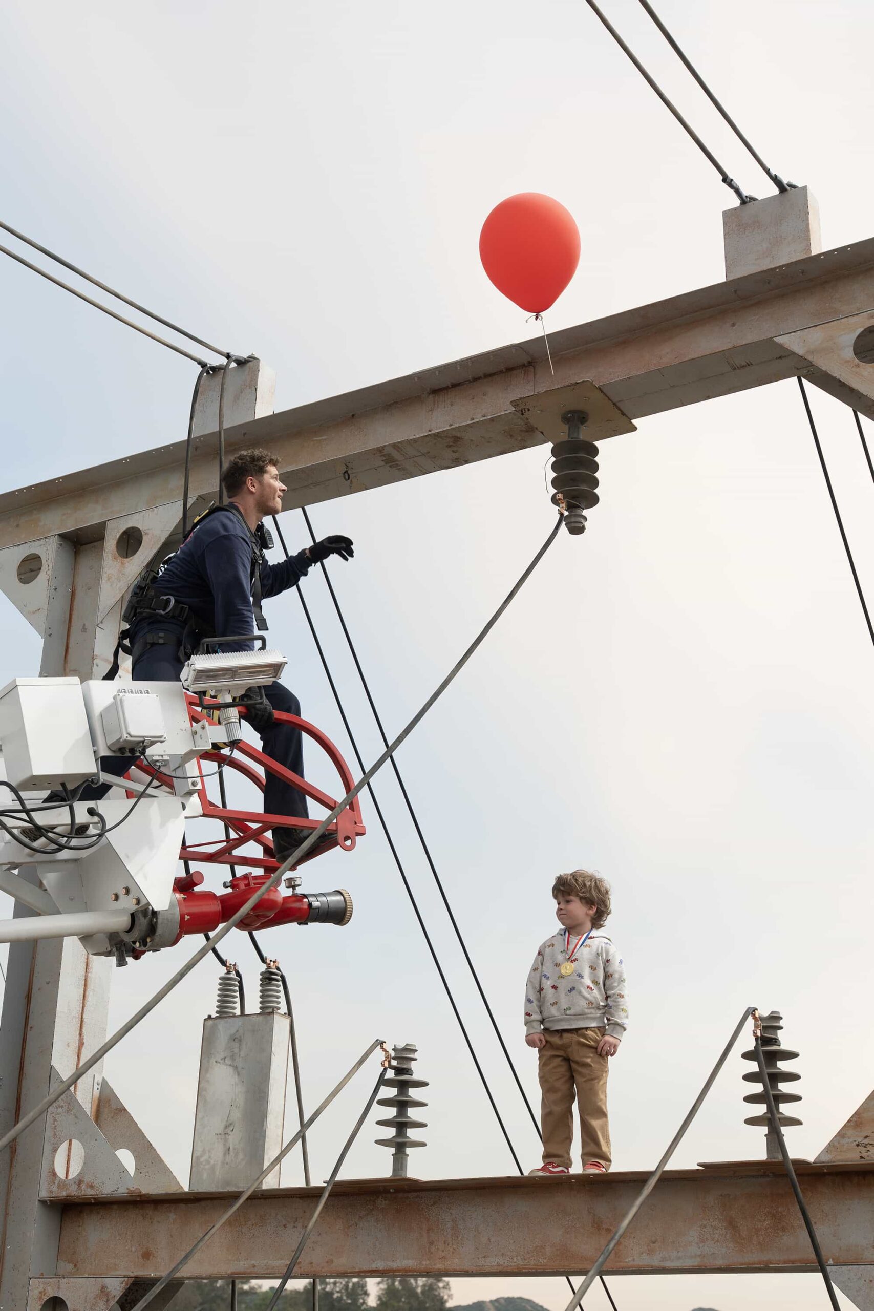 9-1-1: “I Got You Babe” - Buck is faced with his past after an electrical emergency call. Meanwhile, Maddie learns to navigate her working relationships now that she has become a supervisor. THURSDAY, APRIL 30 (8:00-9:00 p.m. EDT) on ABC. (Disney/Christopher Willard) 
OLIVER STARK