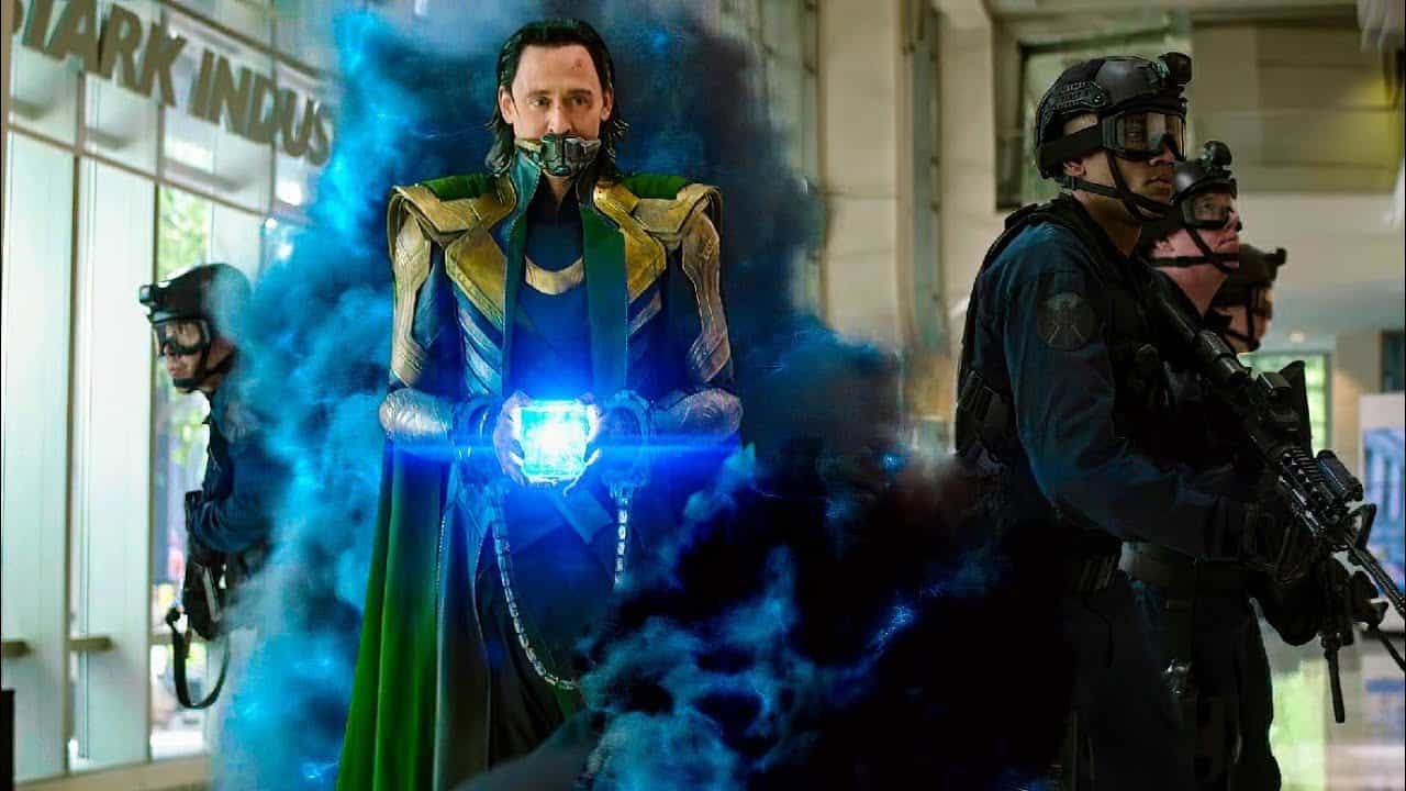 “Loki Timeline Explained: How It Fits Into the MCU (Sacred Timeline Breakdown) 2 Loki with the Tesseract