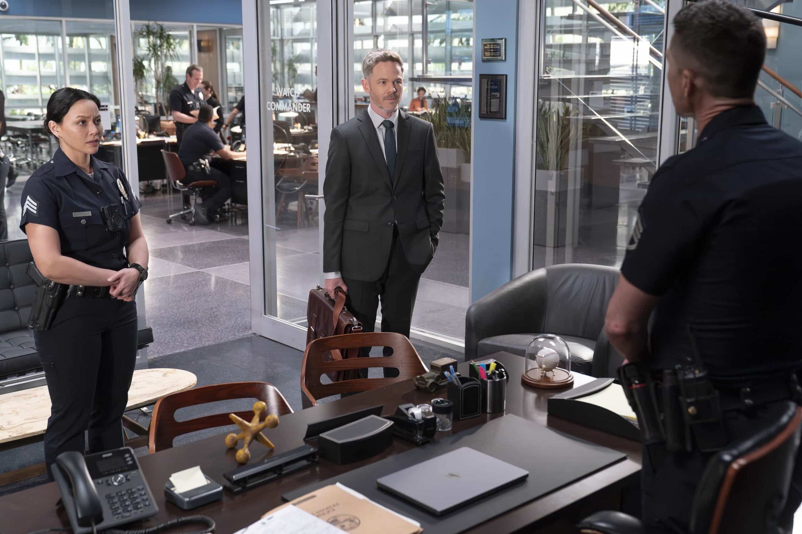 The Rookie Season 8 Episode 18 - “The Bandit” - The team launches a high-stakes search to take down a notorious criminal. Meanwhile, Lucy’s leadership is tested; Wesley tests the boundaries of his friendships, and Nolan tries to balance duty and family. MONDAY, MAY 4 (10:00-11:00 p.m. EDT) on ABC. (Disney/Mike Taing) 
MELISSA O’NEIL, SHAWN ASHMORE