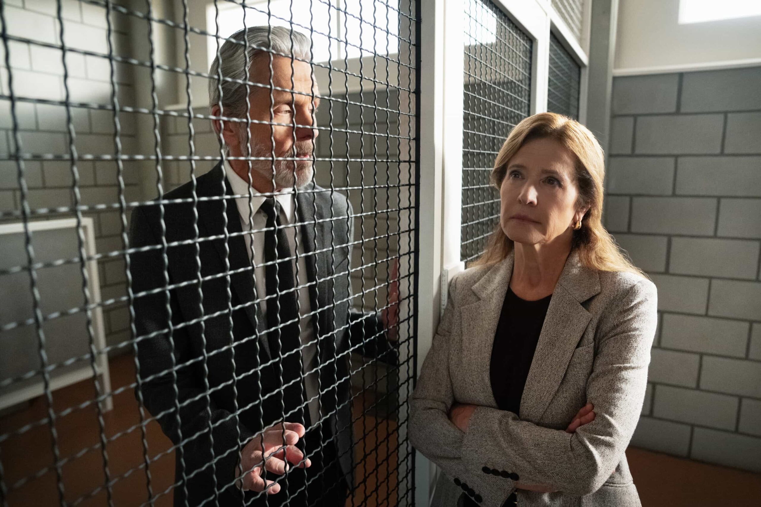 “DEAL WITH THE DEVIL” - CBS Original Series NCIS, scheduled to air TUESDAY, MAY 5 (8:00 PM ET/PT)  Pictured (L-R): Gary Cole as Alden Parker, Nancy Travis as  Navy Vice Admiral Harriet Parker  Photo: Robert Voets/CBS  ©2026 CBS Broadcasting, Inc. All Rights Reserved.